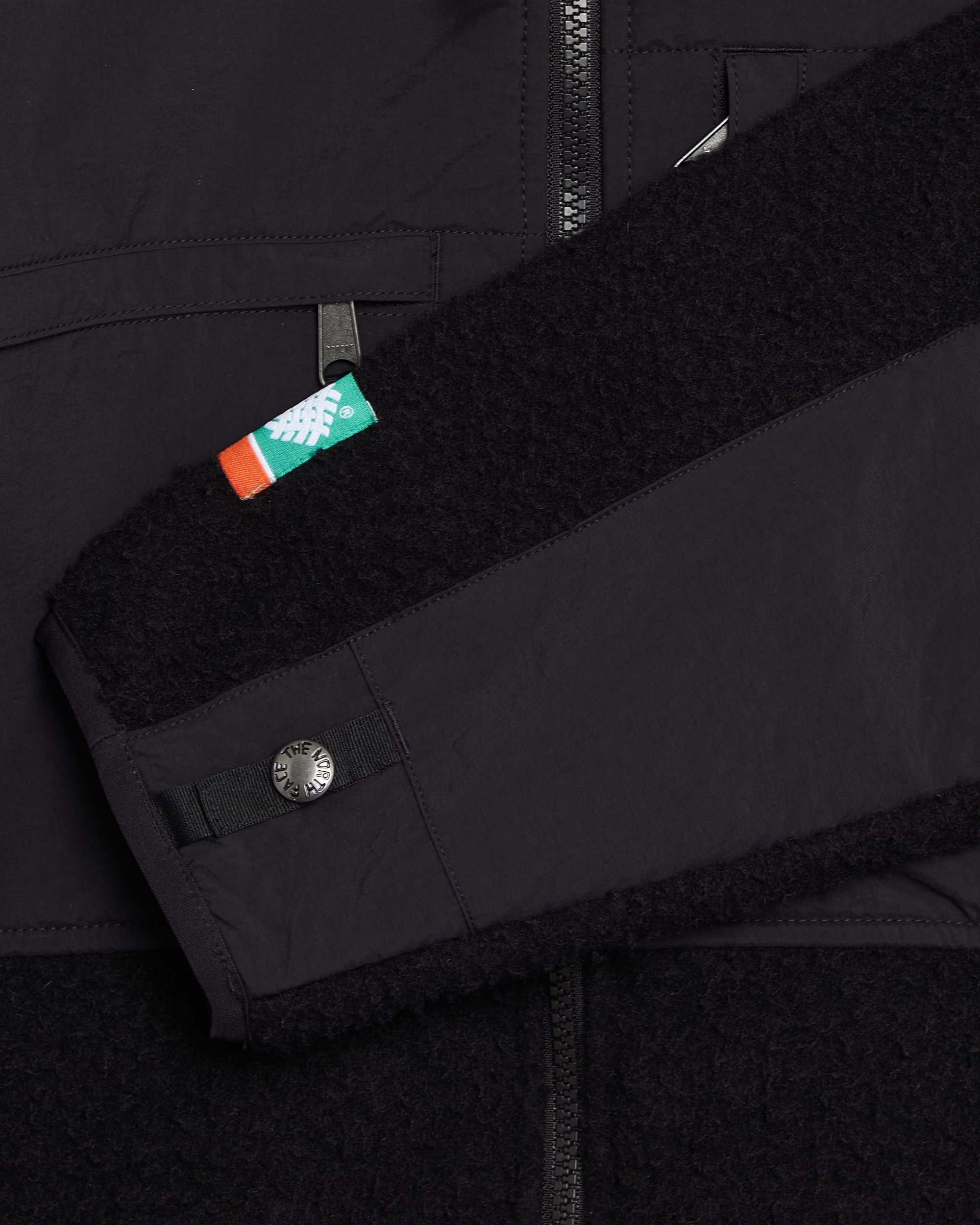 Jackets Coats The North Face 1995 Denali Casentino Logo Men's Fleece Jacket - NF0A8FH2JK31