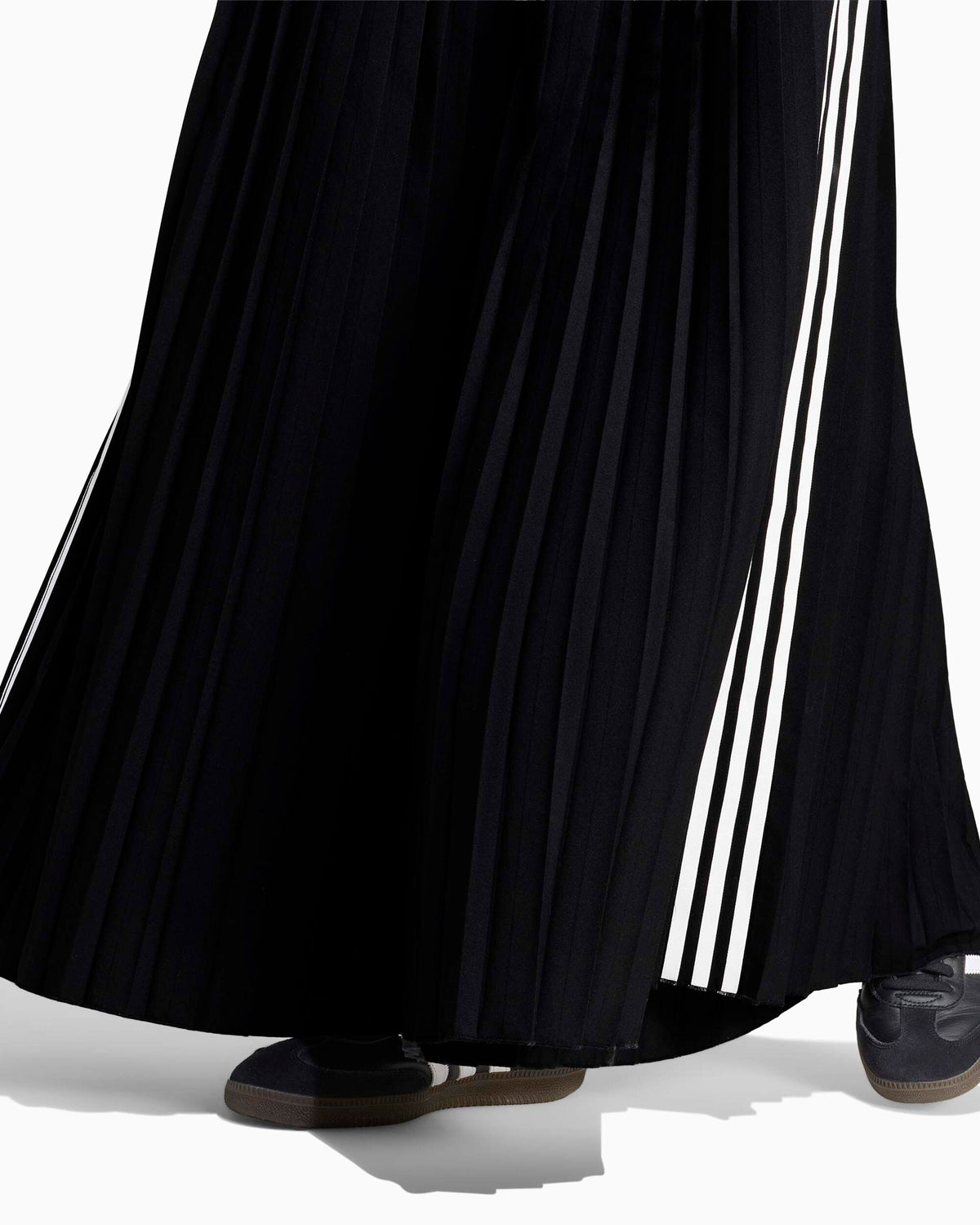 Pants adidas Originals Pleated Relaxed Women's Sweatpants - LG4079