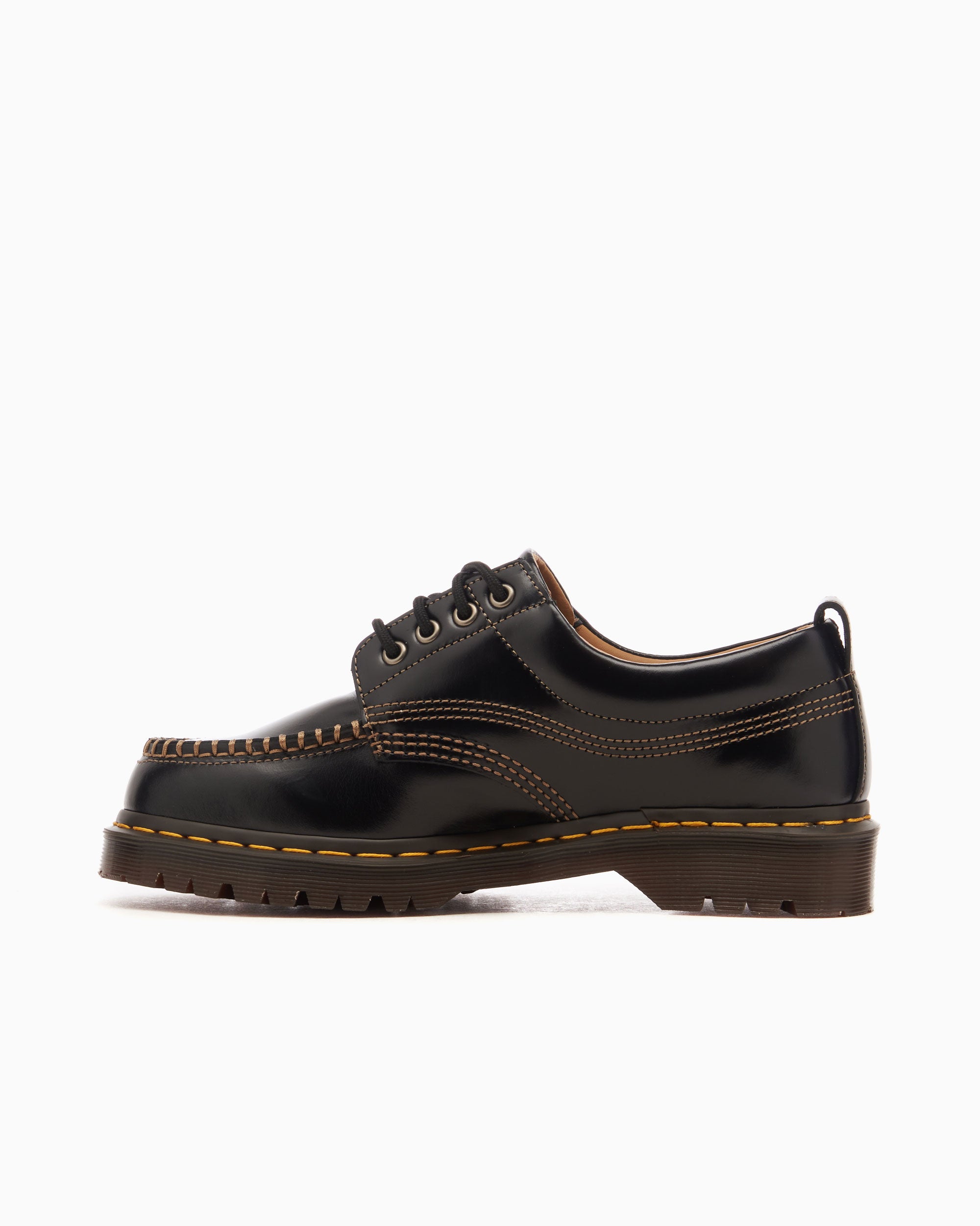 Shoes Dr. Martens Lowell Moc Unisex Shoes - 31816001