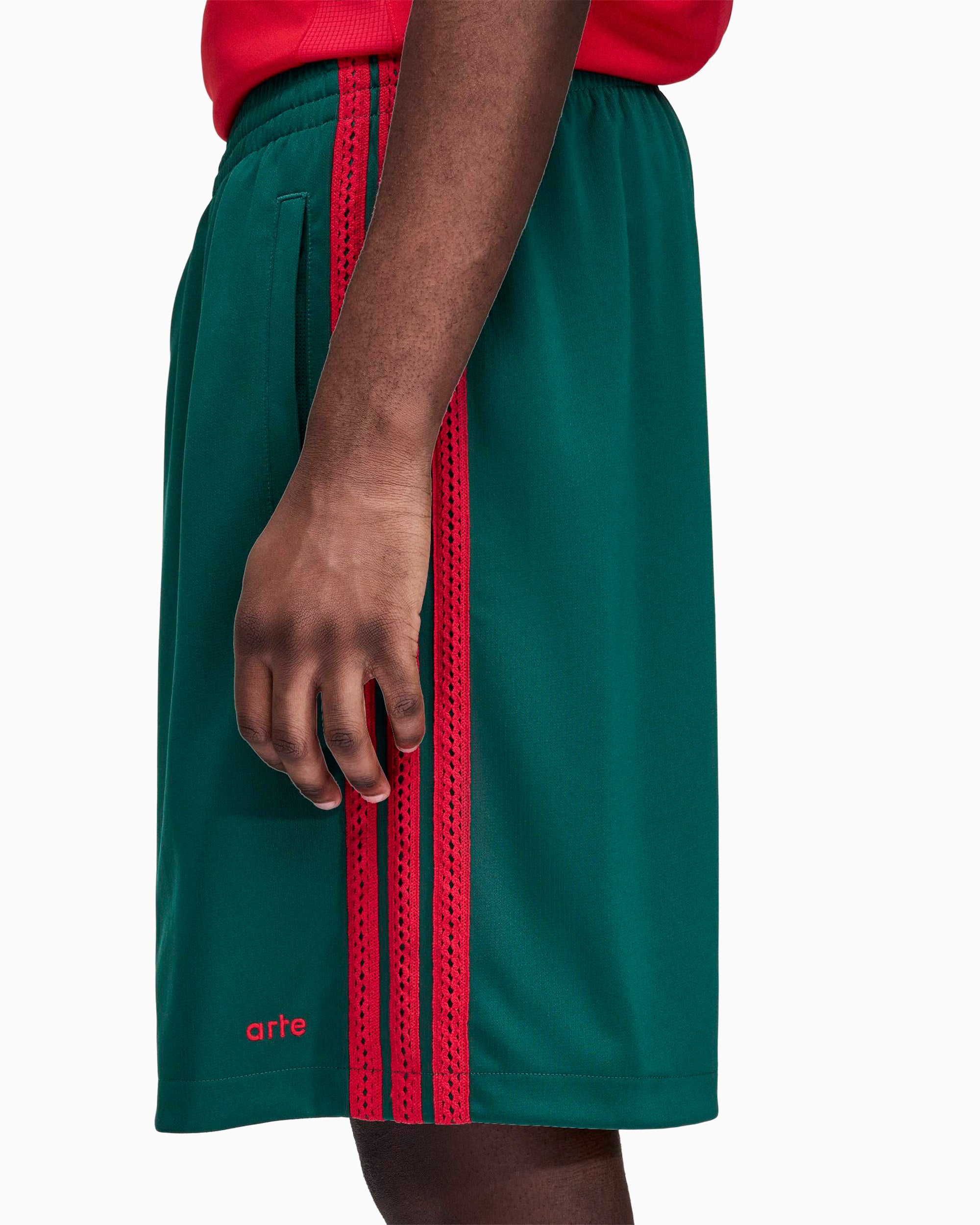 Shorts adidas Originals x Arte Antwerp Men's Shorts - KC9600