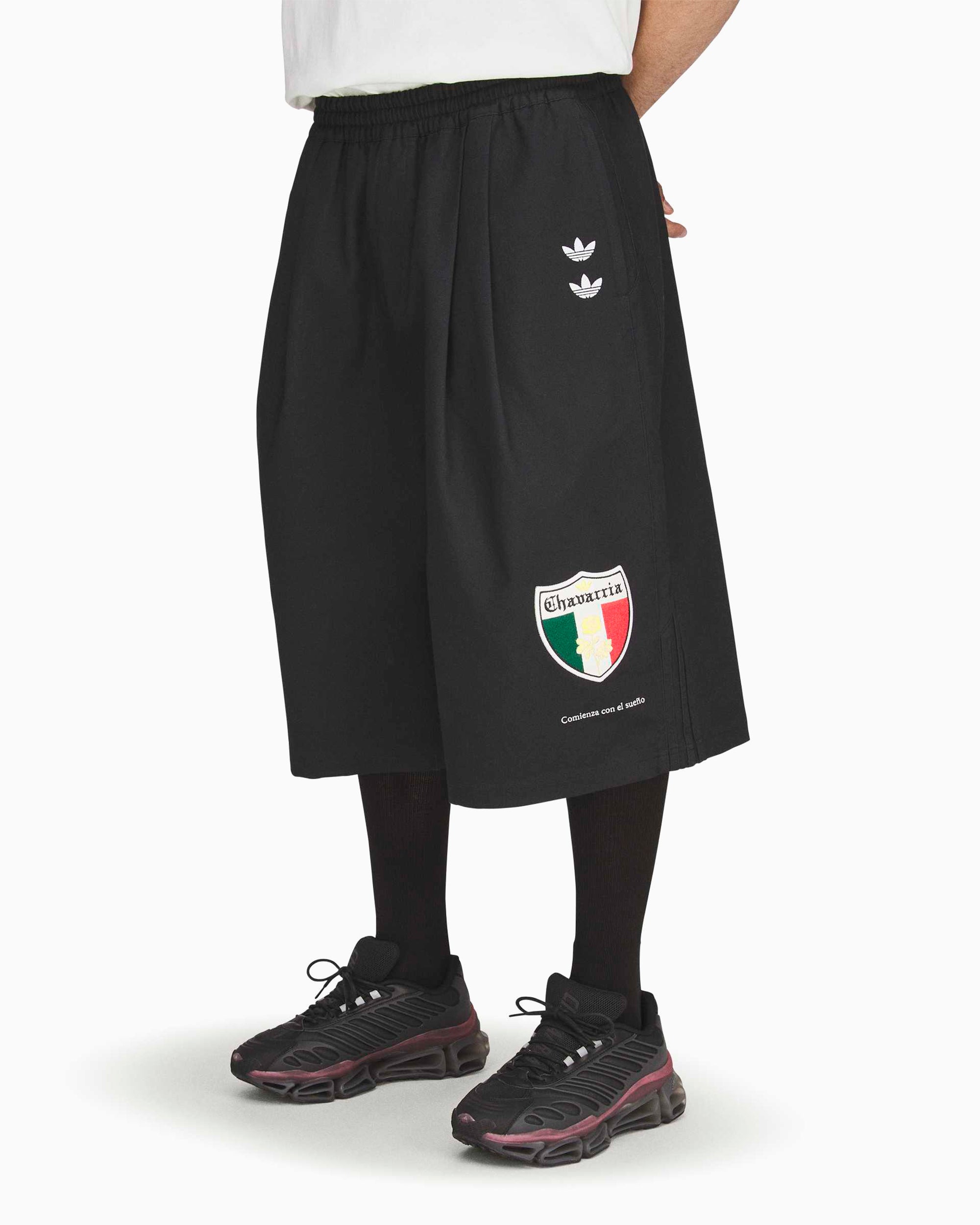 Shorts adidas Originals x Willy Chavarria Long Relaxed Men's Shorts - KV1975