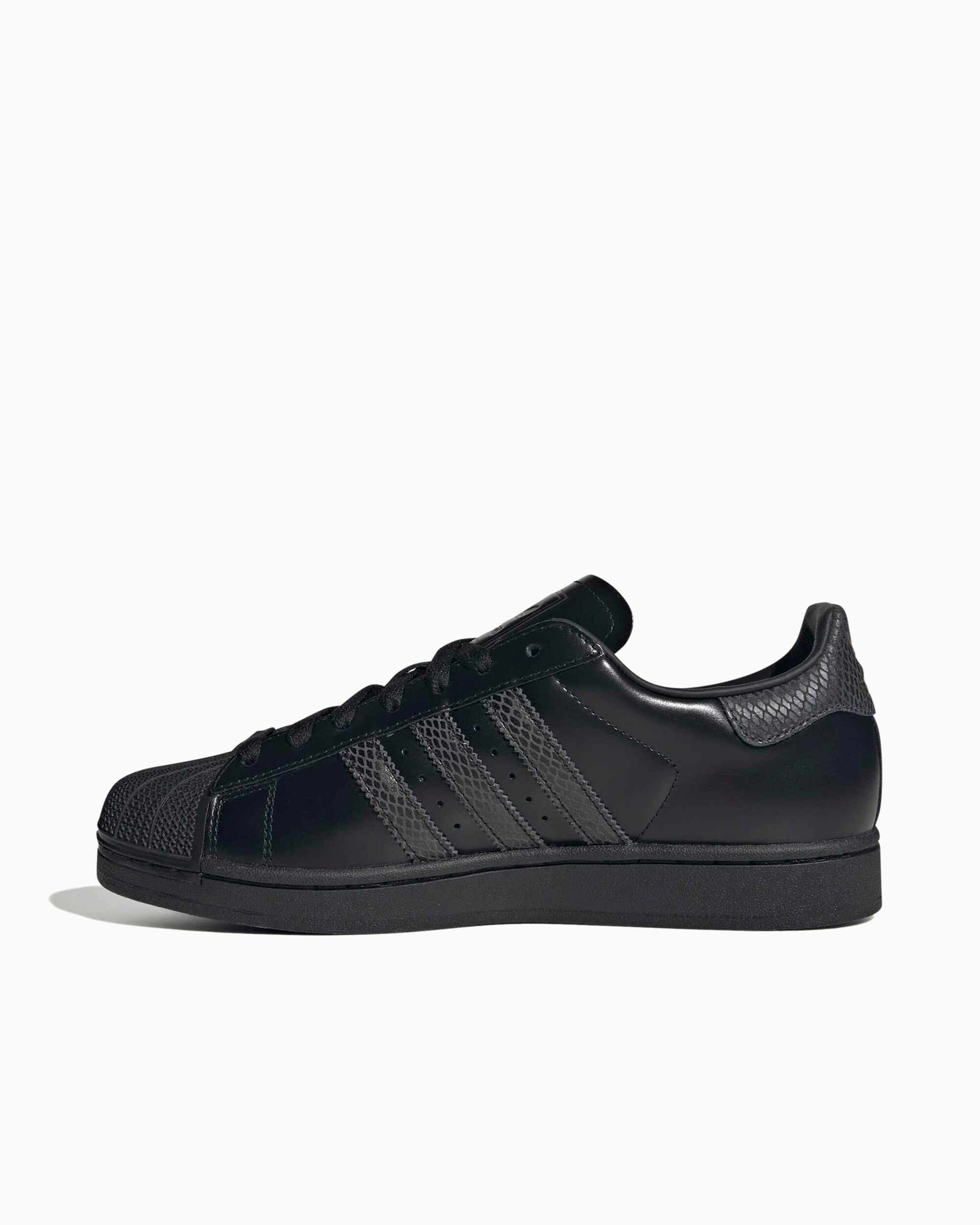 Sneakers adidas Originals Superstar II "Berlin" - LB5476