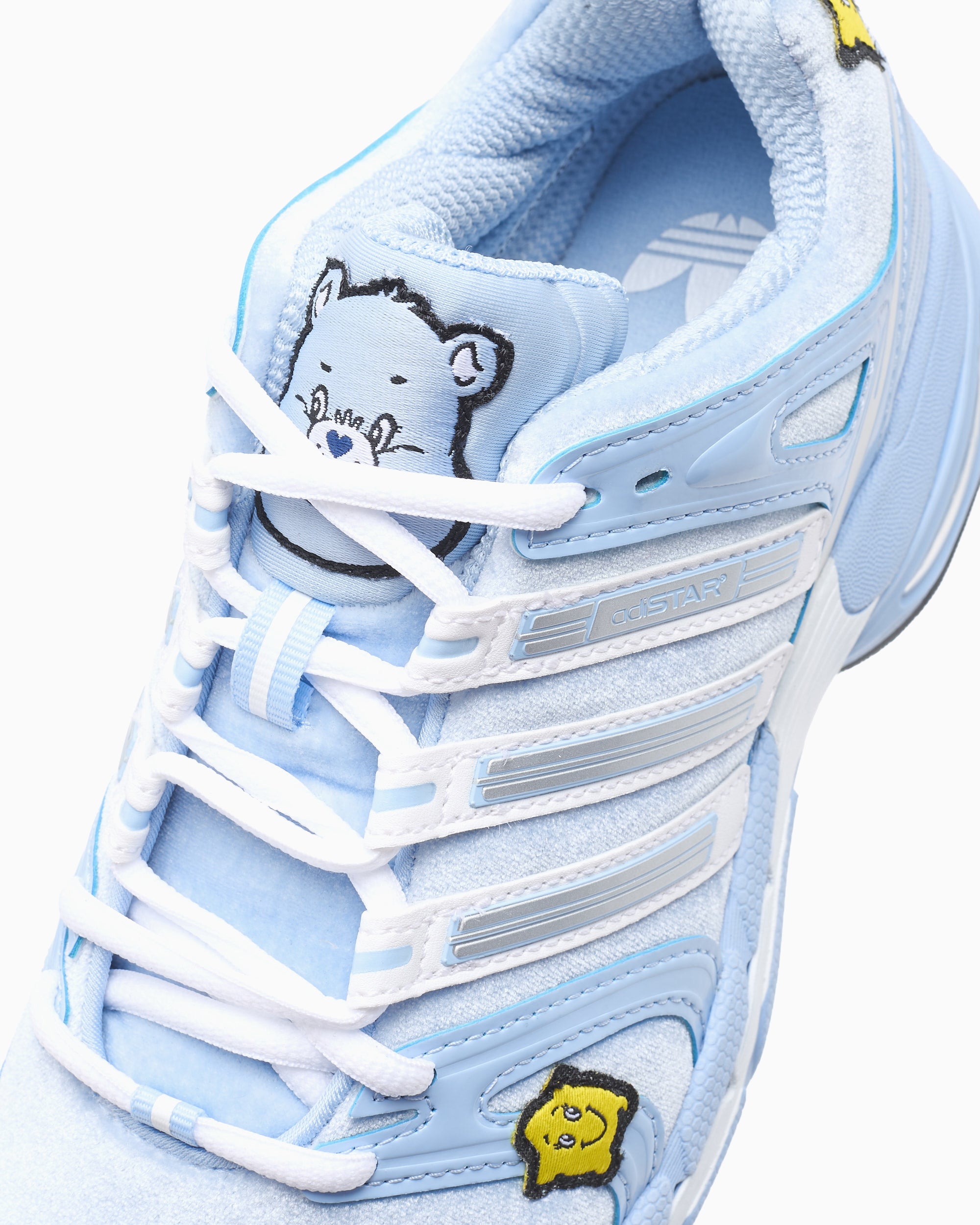 Sneakers adidas Originals x Care Bears Women's Adistar Control 5 - KK2606