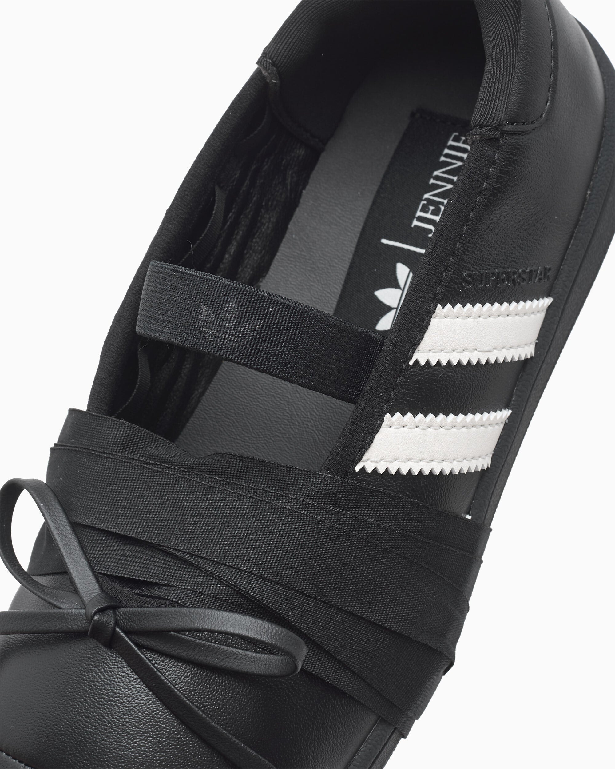 Sneakers adidas Originals x JENNIE Women's Superstar SQ Ballet - LB3787