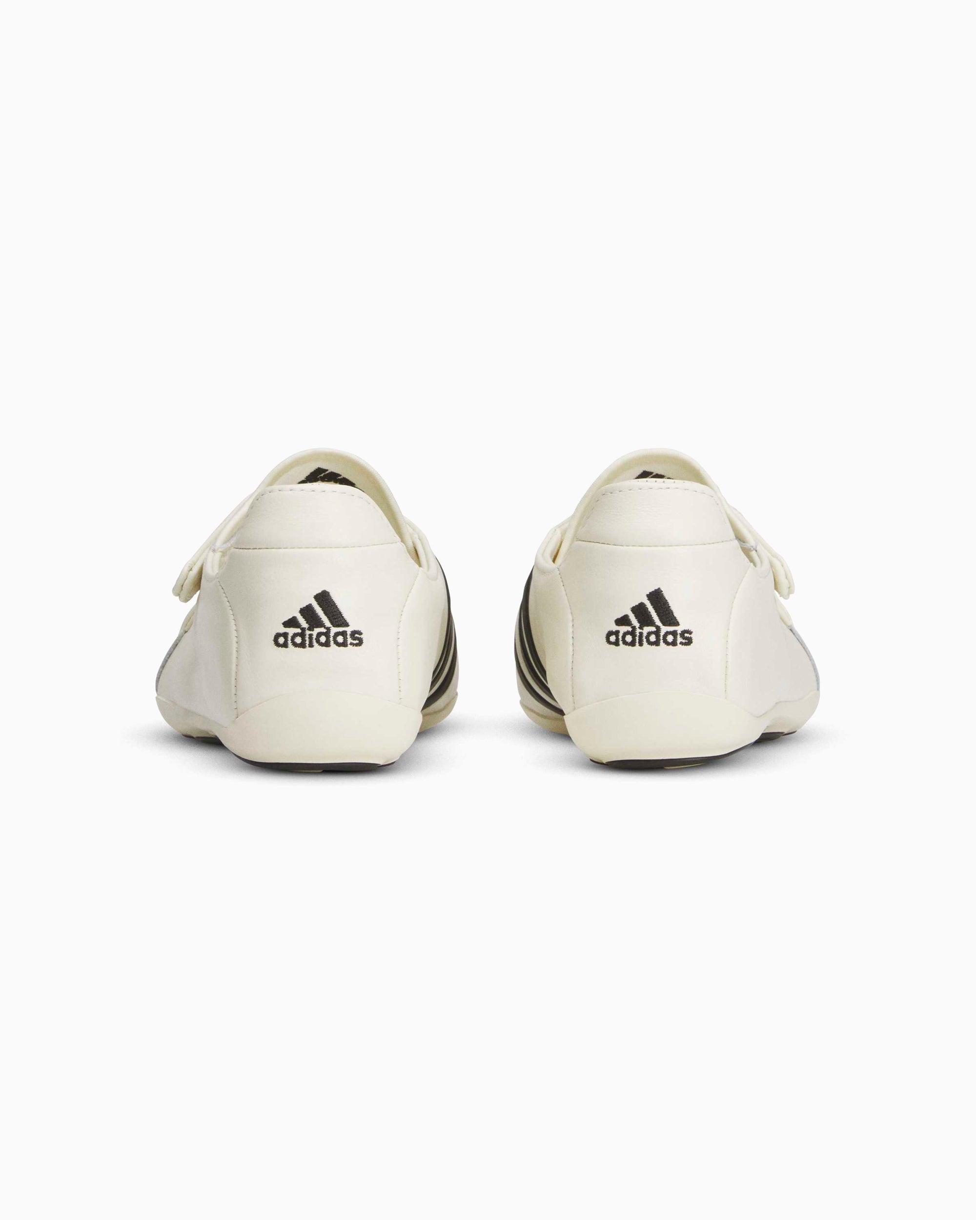 Sneakers adidas Originals x Pharrell Williams Virginia Vario Flat Earther - KI7668