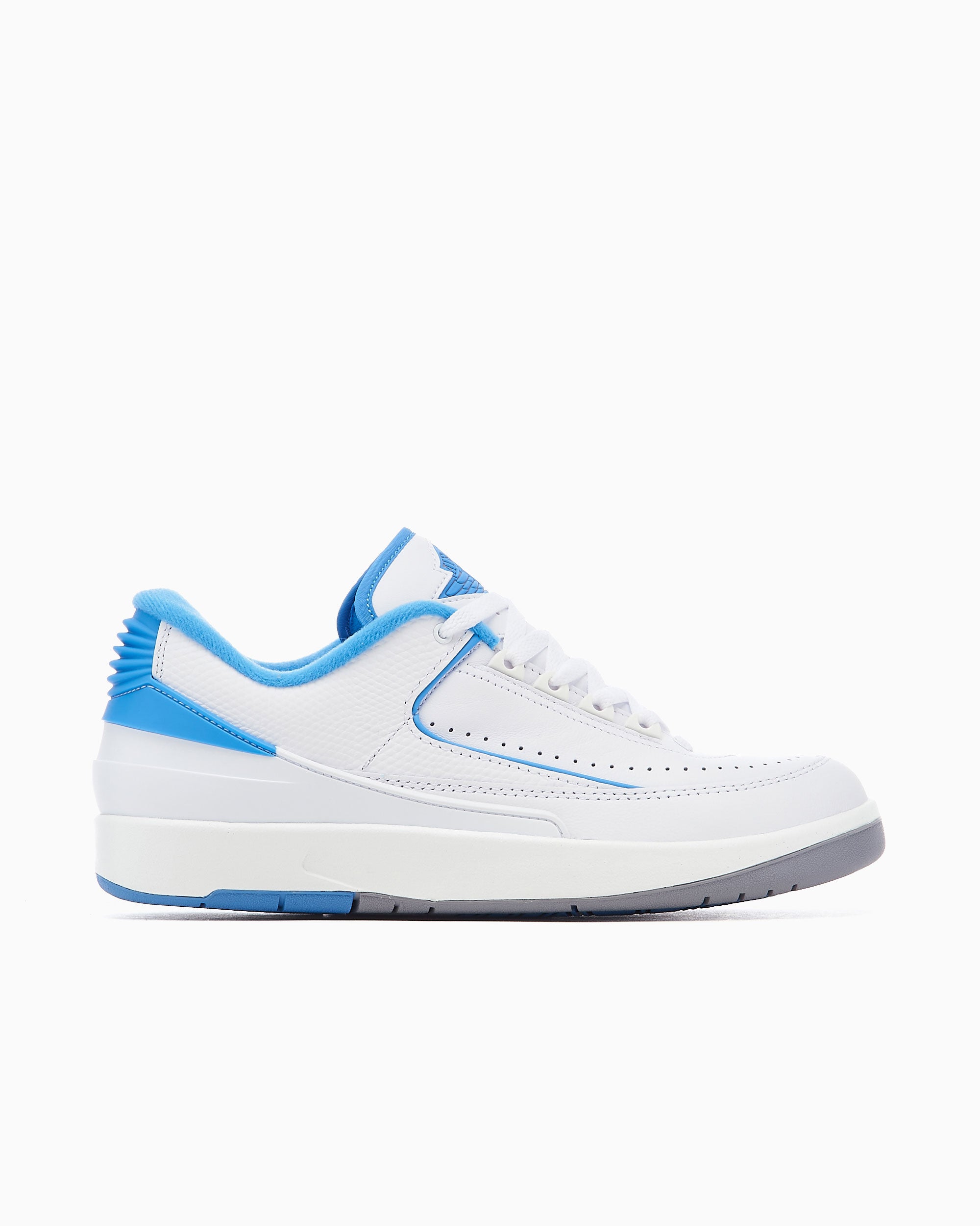 Sneakers Air Jordan 2 Retro Low "UNC University Blue" - DV9956-104