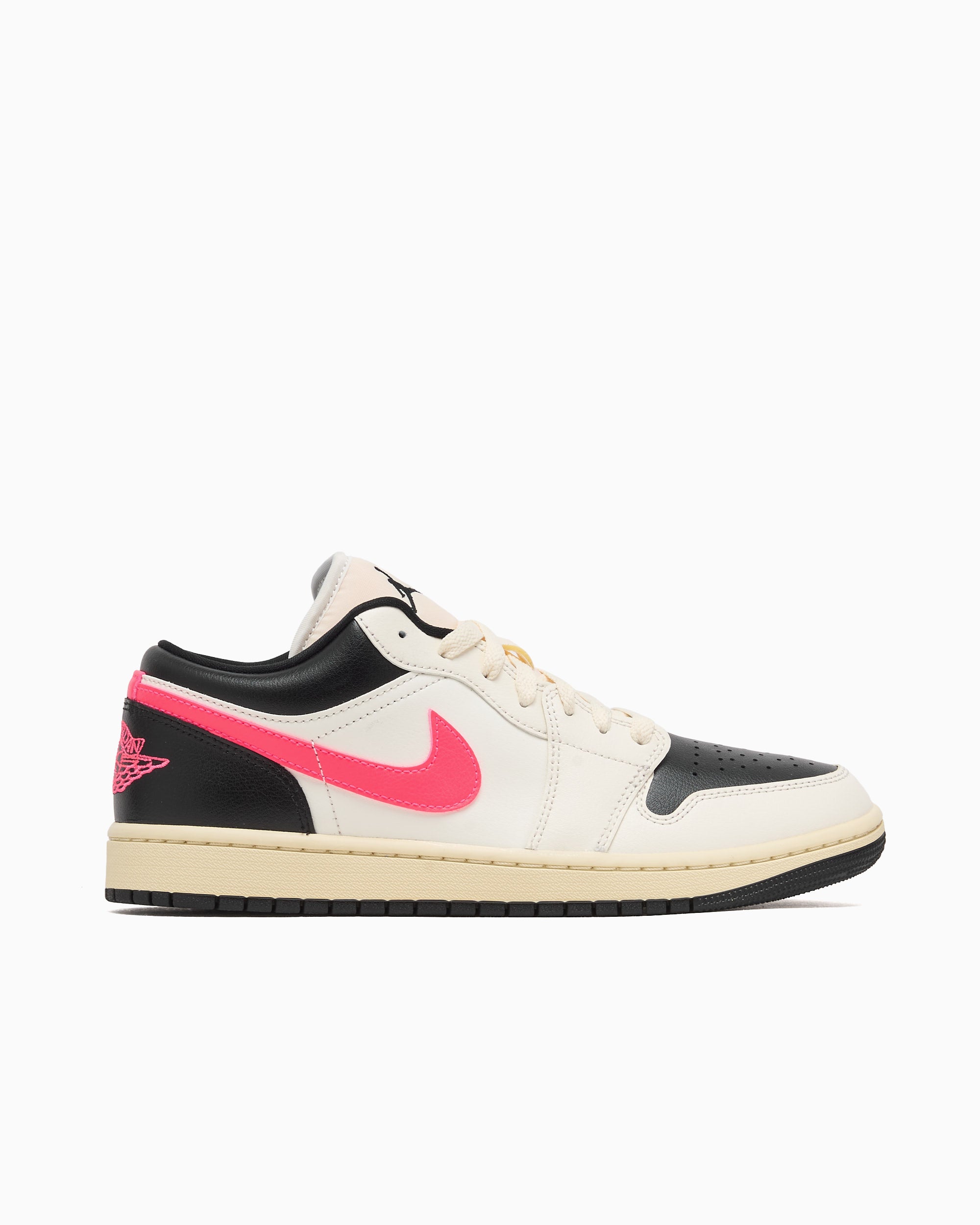 Sneakers Air Jordan Women's 1 Low - DC0774-107