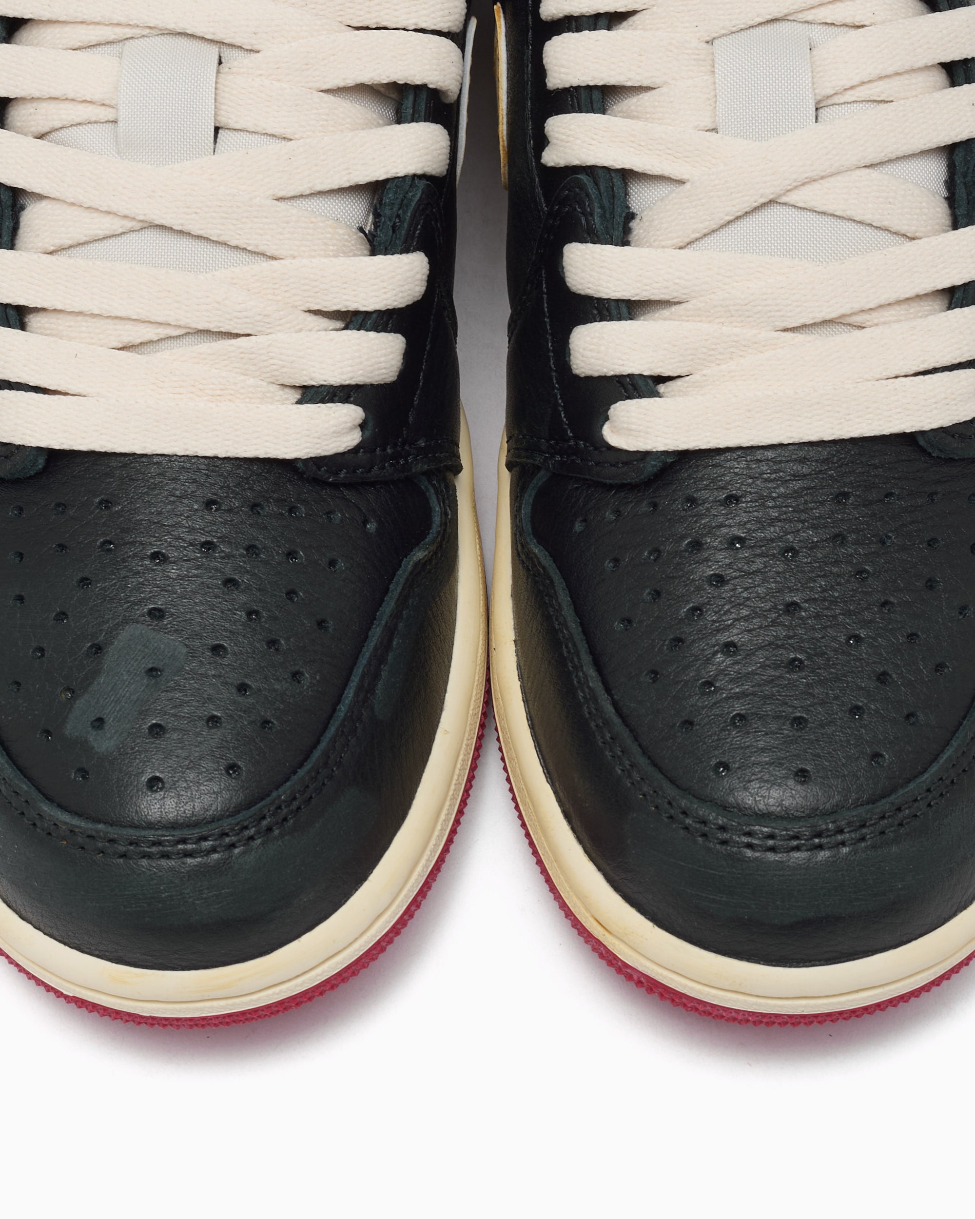 Sneakers Air Jordan x Nigel Sylvester 1 Retro Low OG Nitro "Better With Time" - IB8958-001