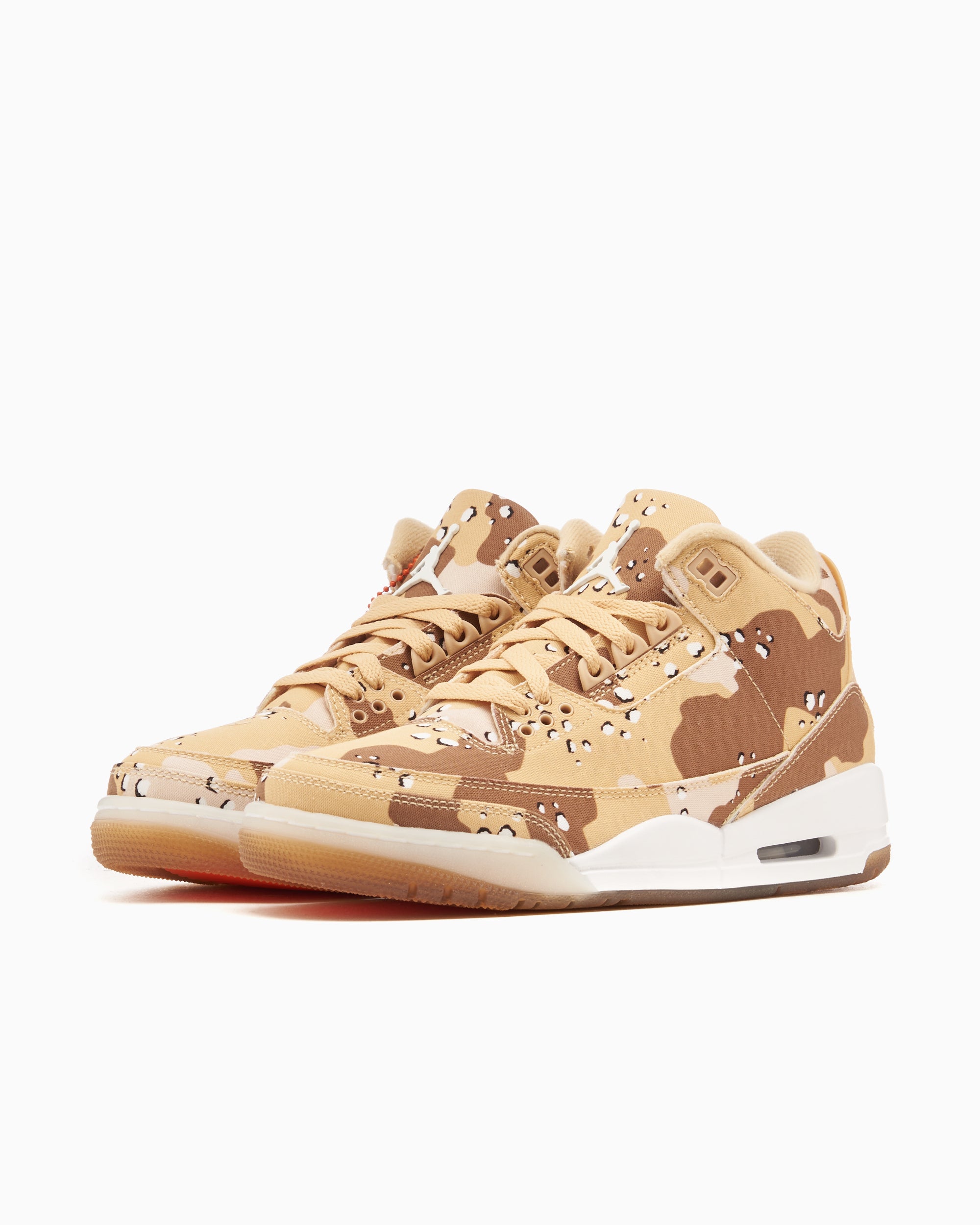 Sneakers Air Jordan x WNBA Women's 3 Retro Tex "Desert Camo" - HM4301-200