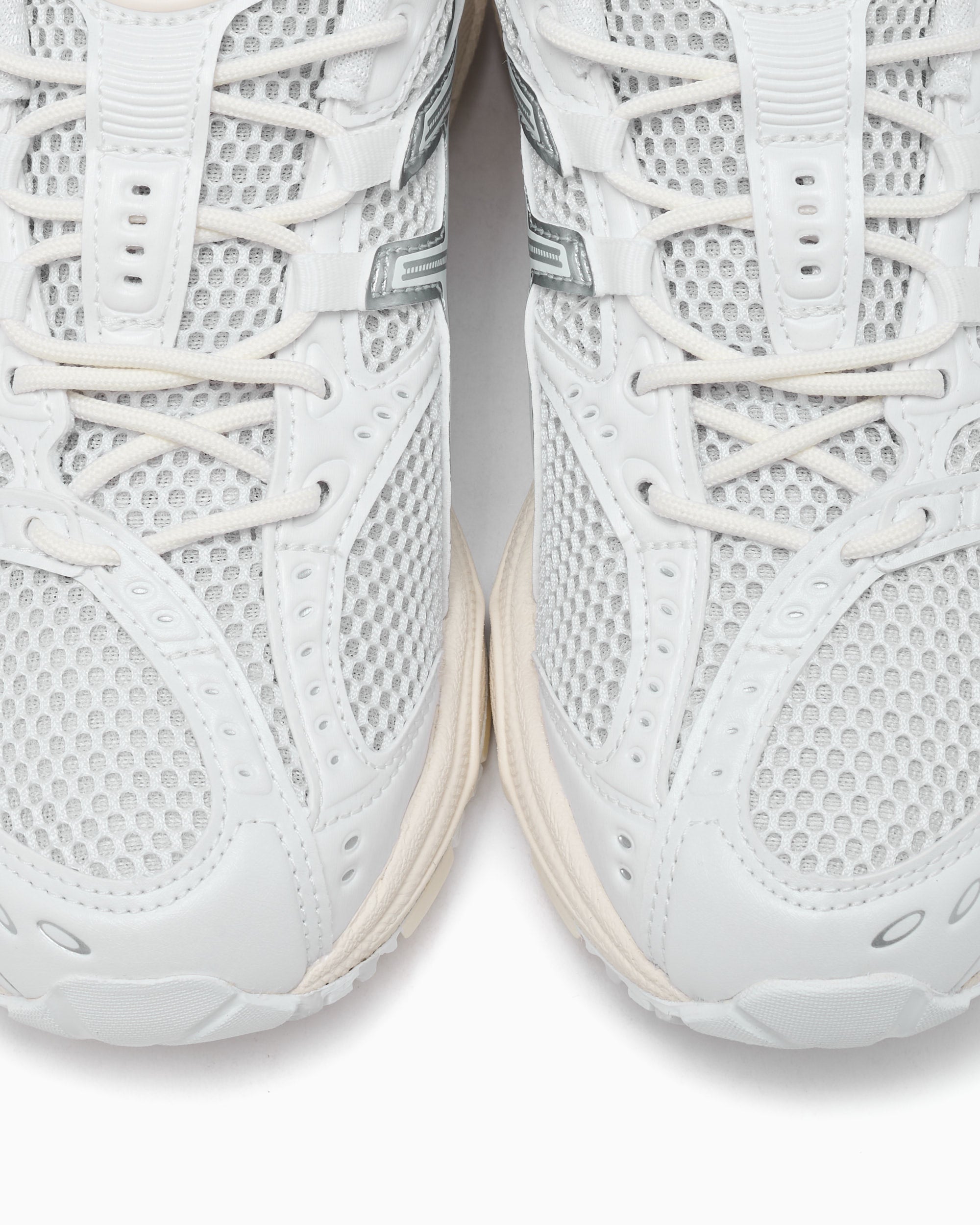 Sneakers ASICS Gel-Nimbus 10.1 - 1203A761-100