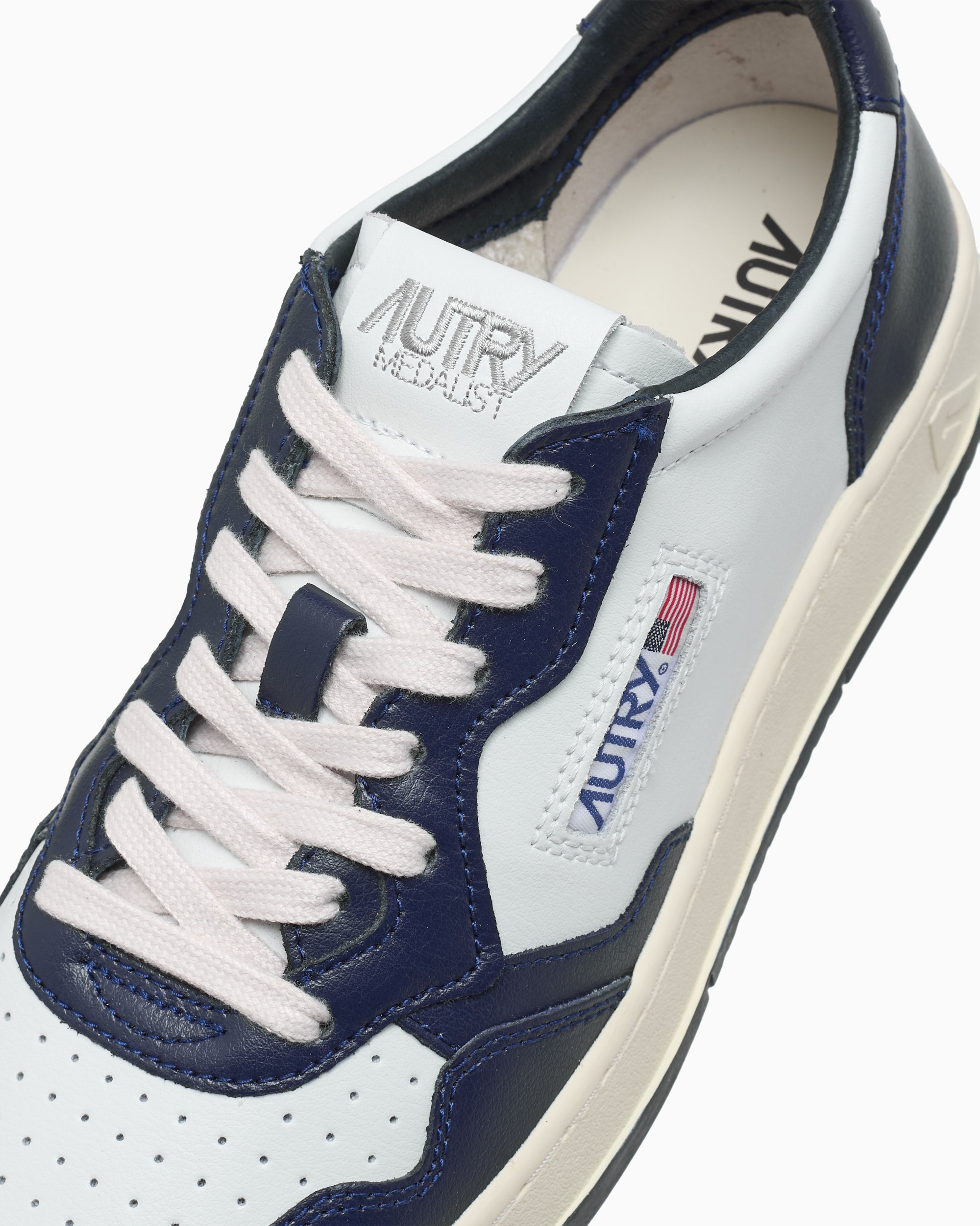 Sneakers Autry Medalist Low Leather - AULMWB04