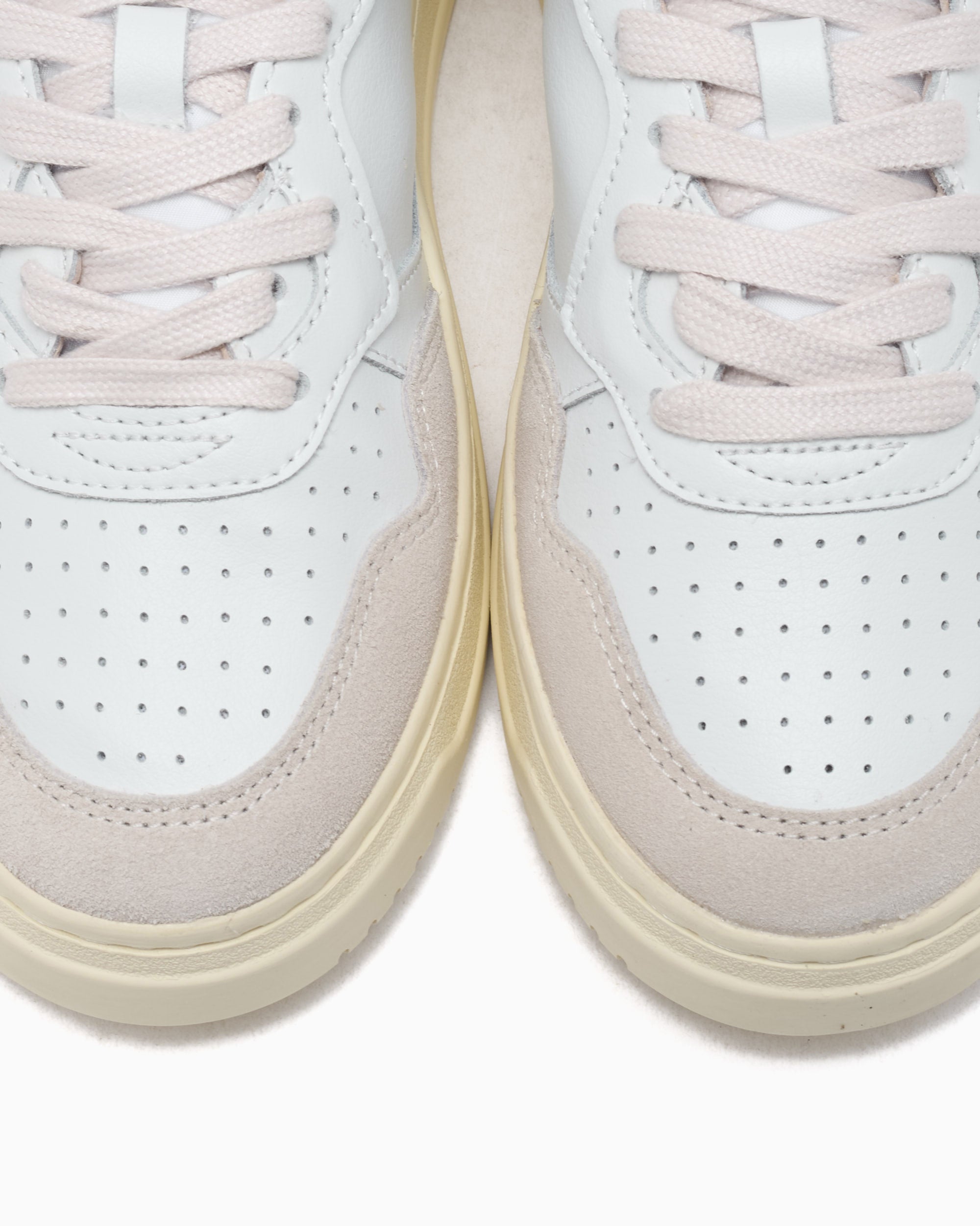 Sneakers Autry Women's Medalist Low - AULWLS15