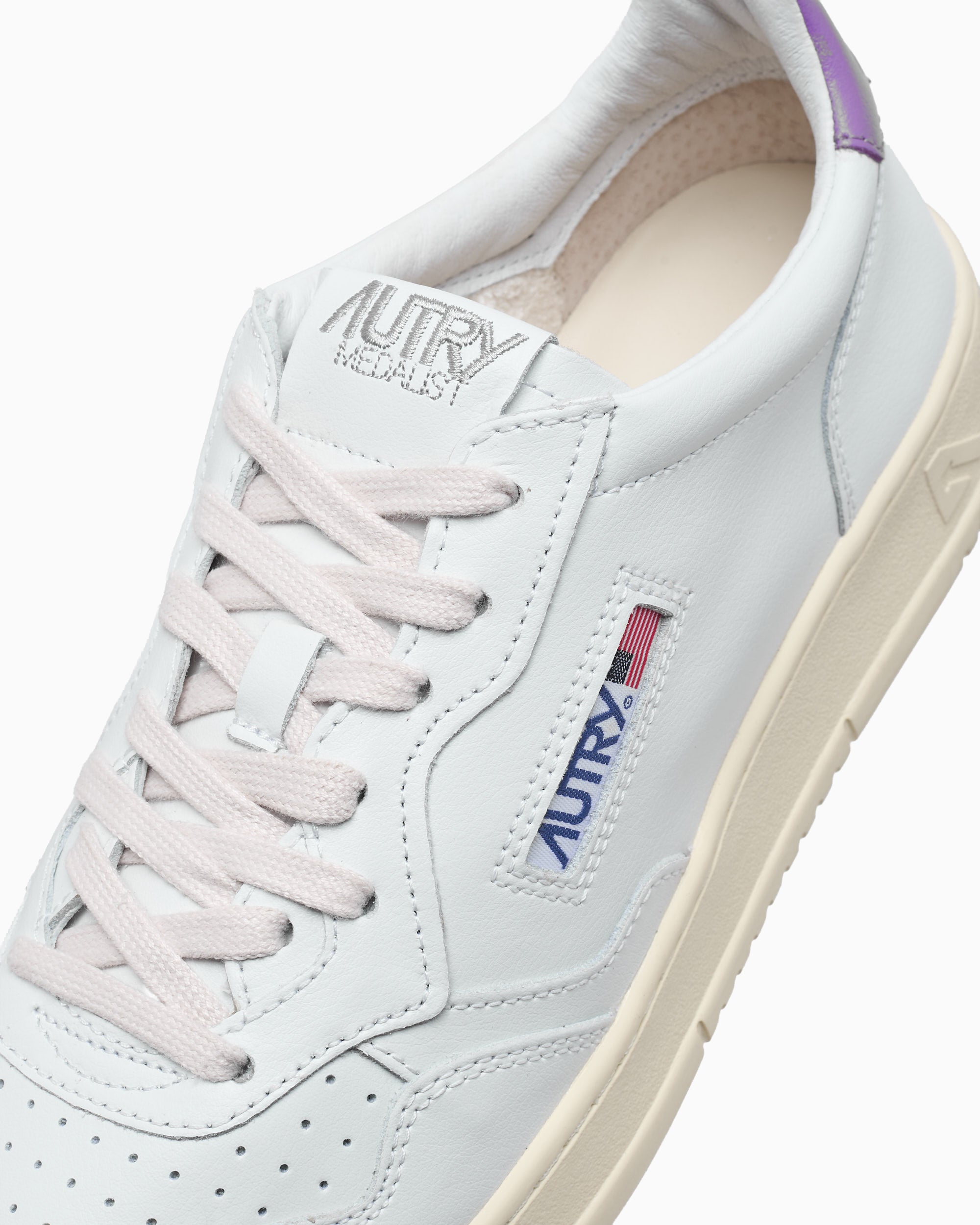 Sneakers Autry Women's Medalist Low Leather - AULWLL08