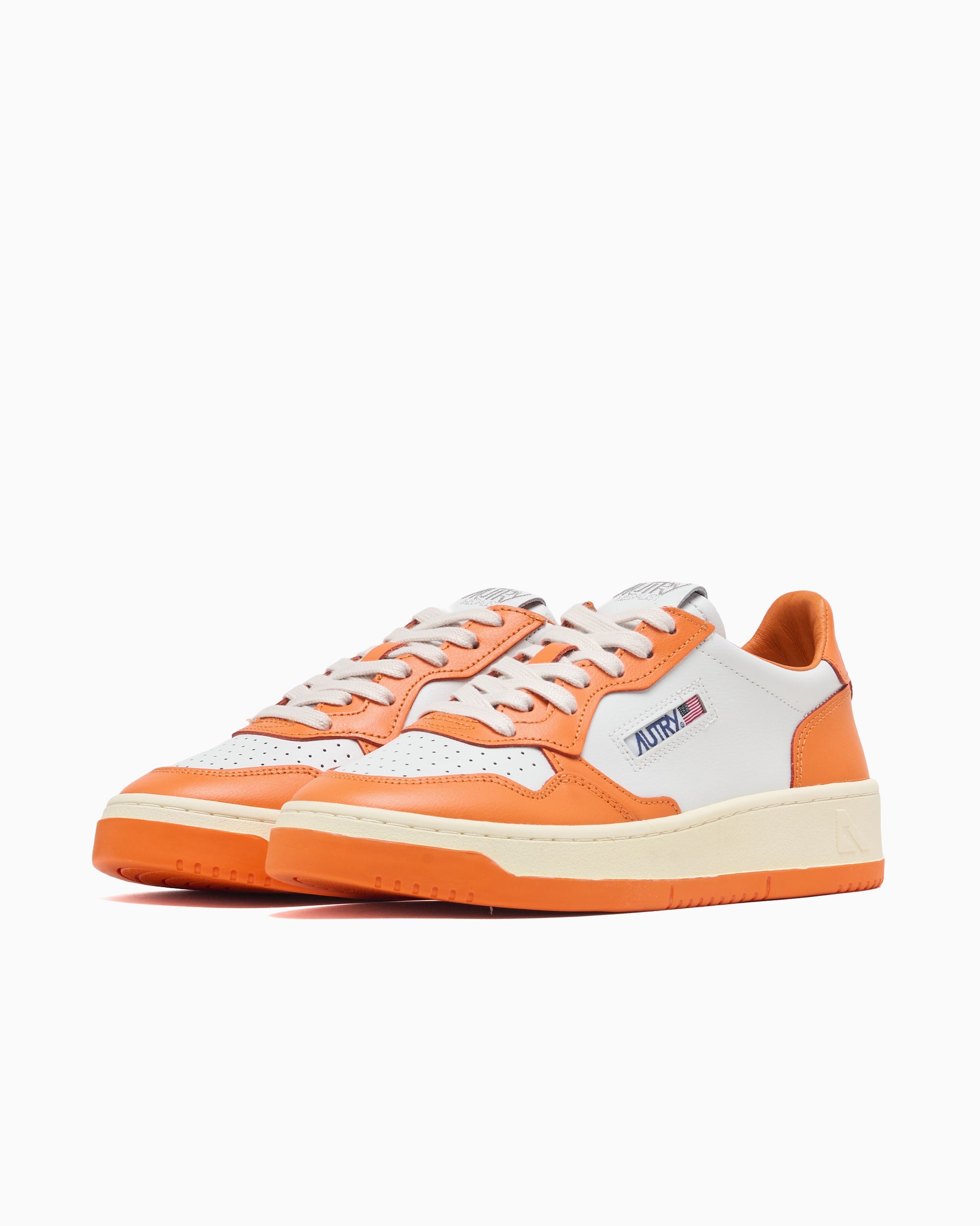 Sneakers Autry Women's Medalist Low Leather - AULWWB66