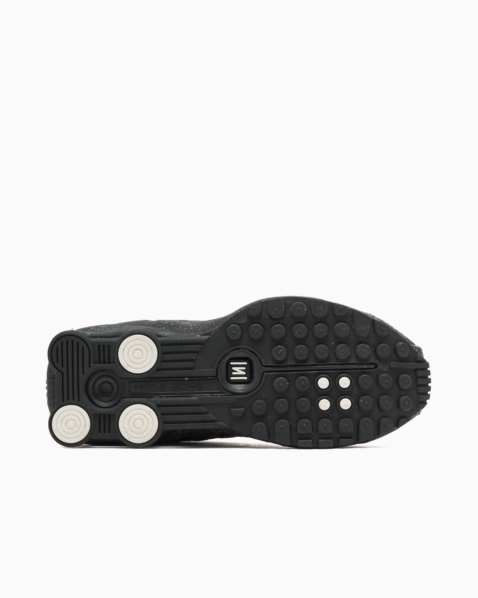 Sneakers Nike Shox R4 "Black Distressed" - IO4544-002