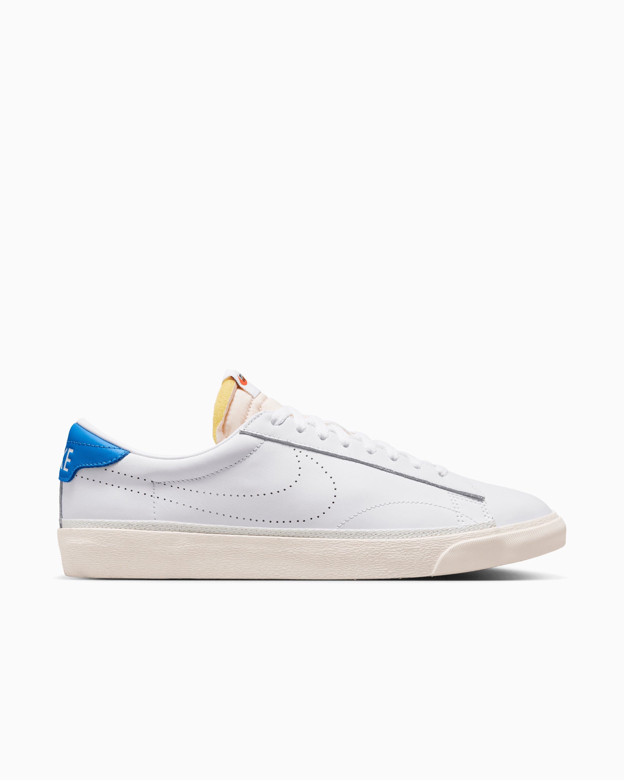 Sneakers Nike Tennis Classic AC - IO1738-100