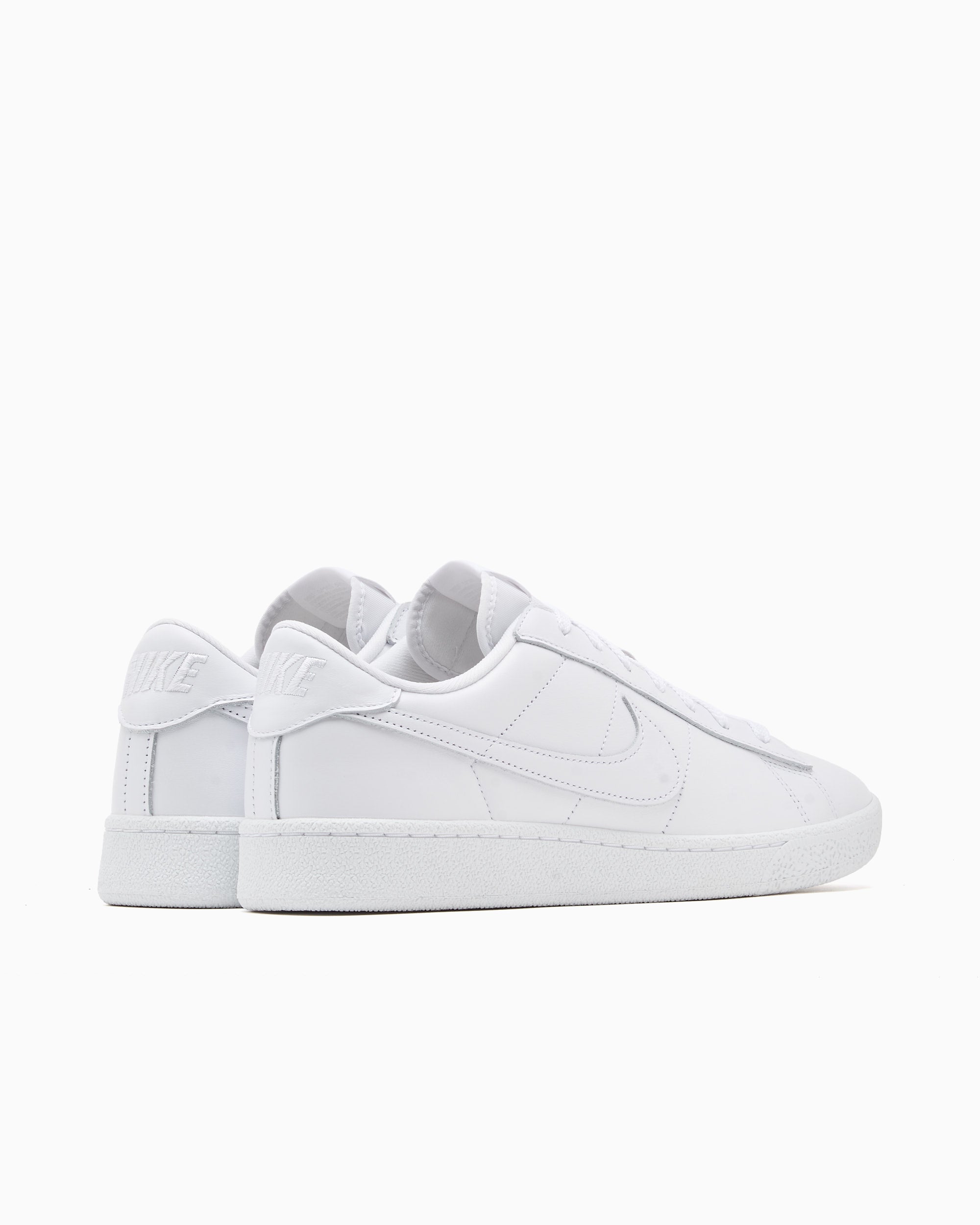 Sneakers Nike Tennis Classic CS - IV2437-100