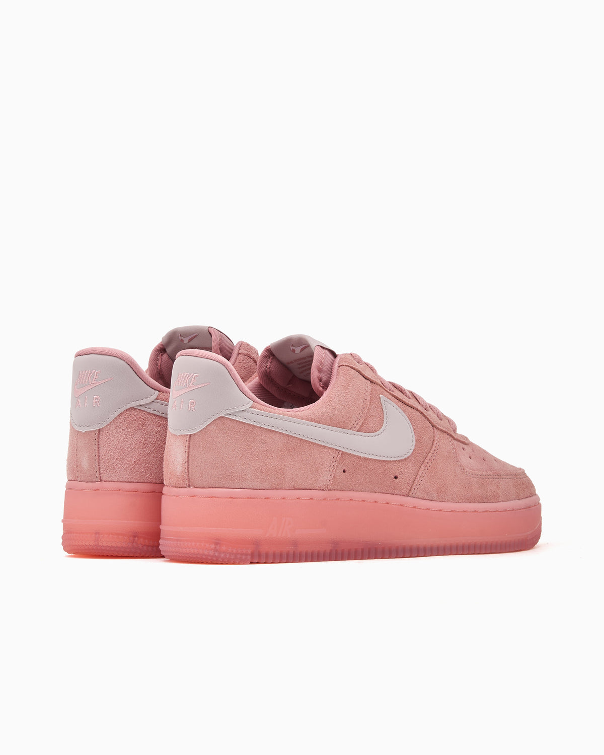 Sneakers Nike Women's Air Force 1 '07 SE Suede - IQ0136-600