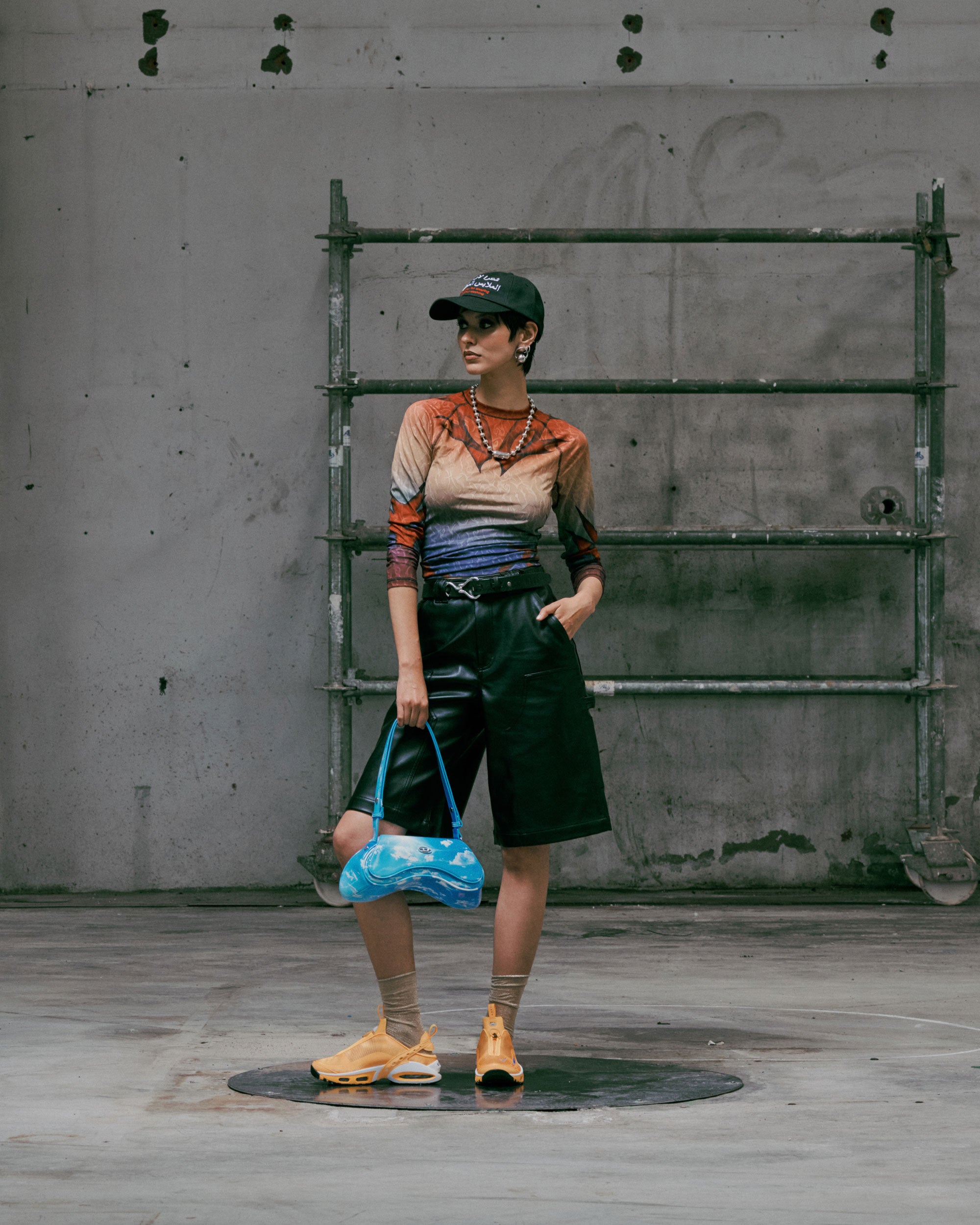 Sneakers Nike Women's Air Max Craze "Laser Orange" - FZ2089-800