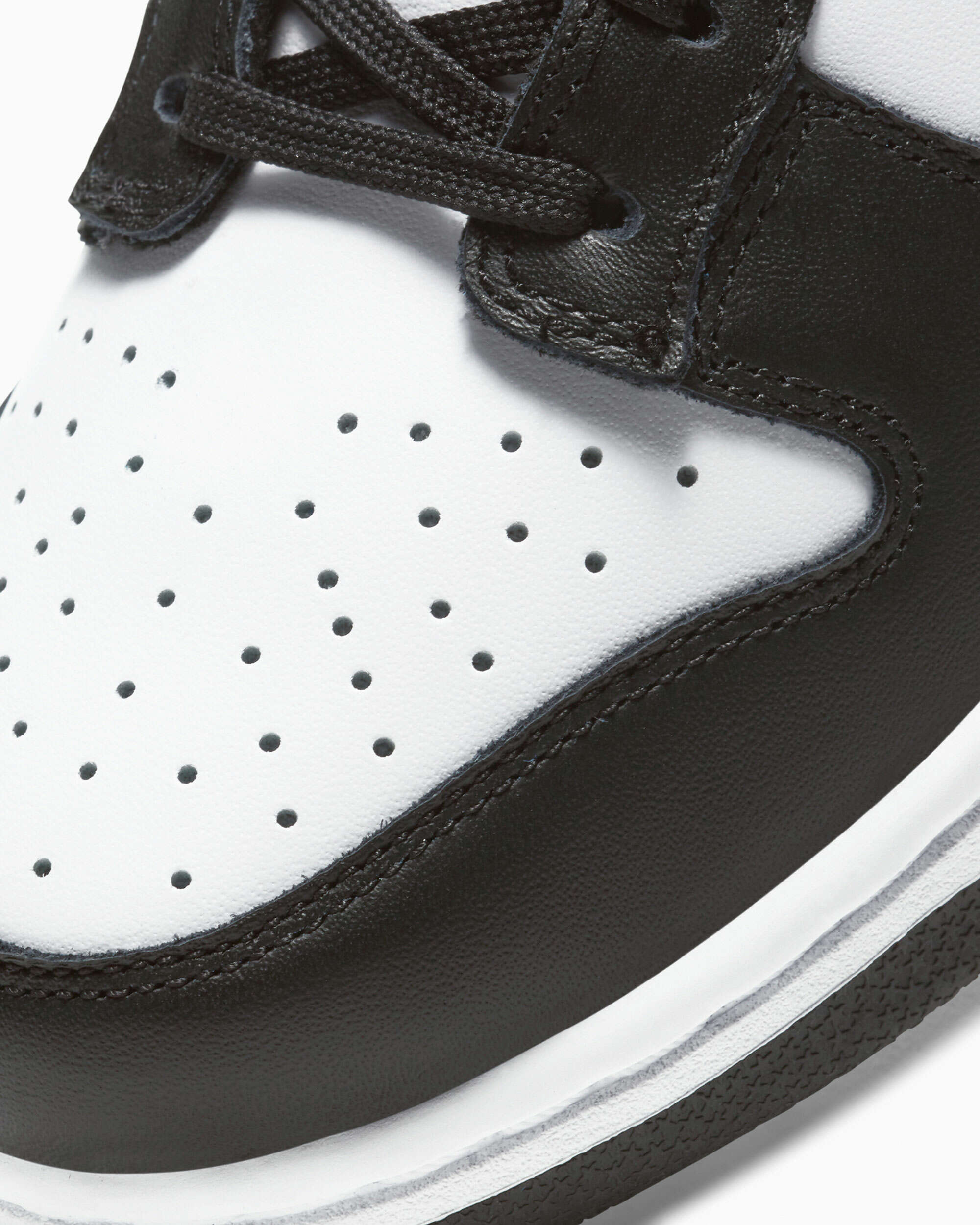 Sneakers Nike Women's Dunk Low Retro "Panda" - DD1503-101