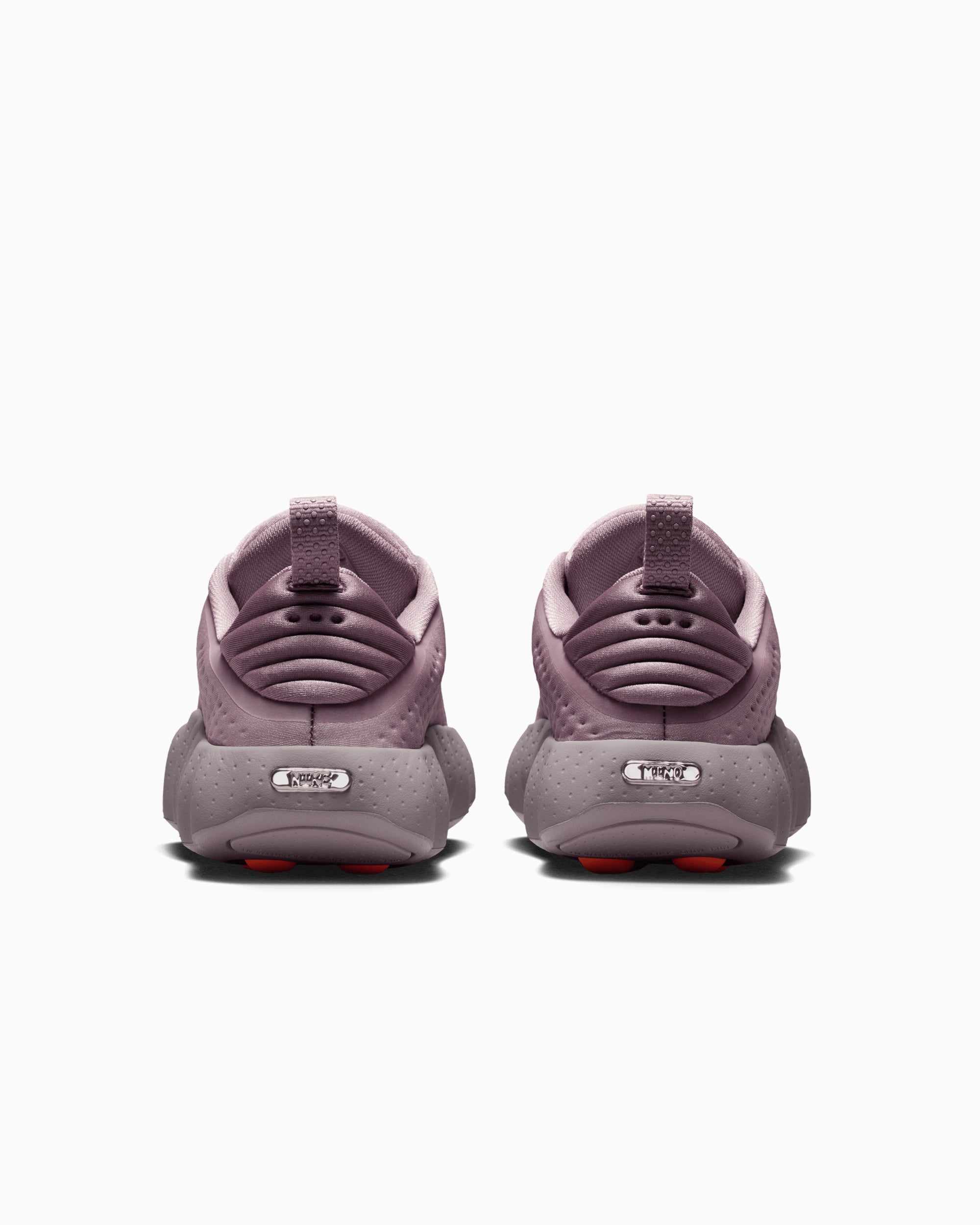 Sneakers Nike Women's Mind 002 - HQ4310-200