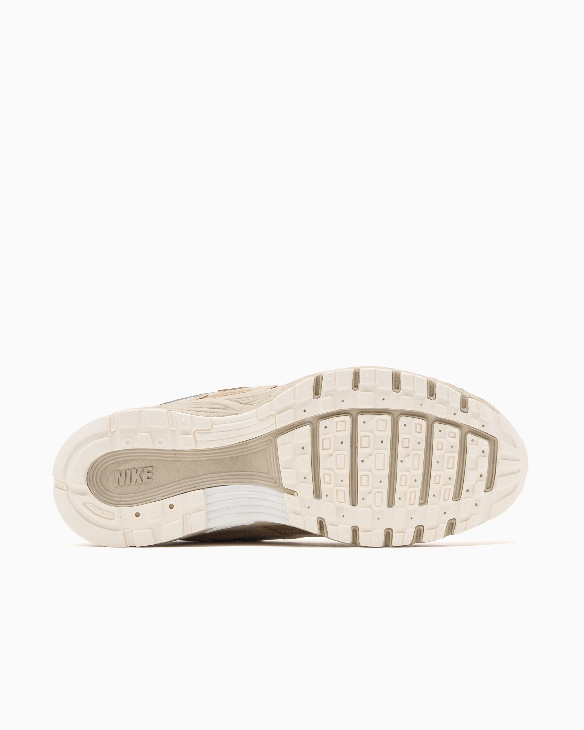 Sneakers Nike Women's P-6000 - IR1215-100