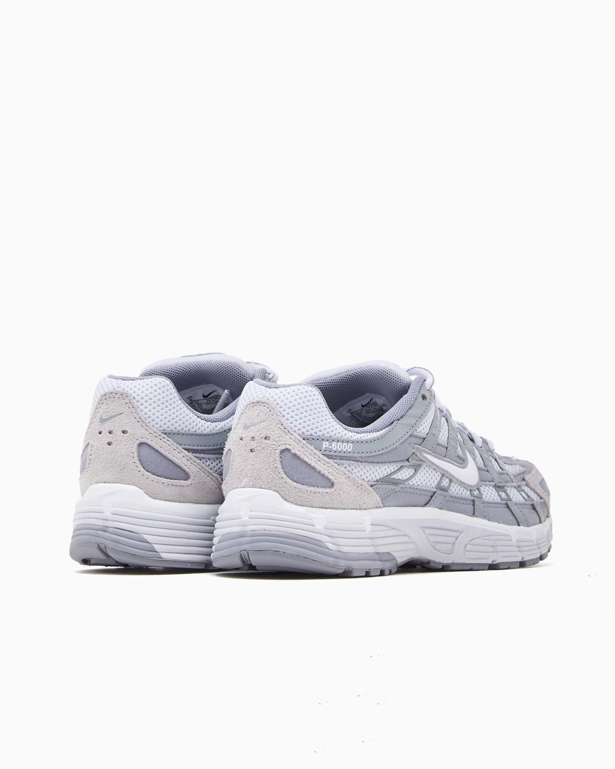Sneakers Nike Women's P-6000 - IV2501-001
