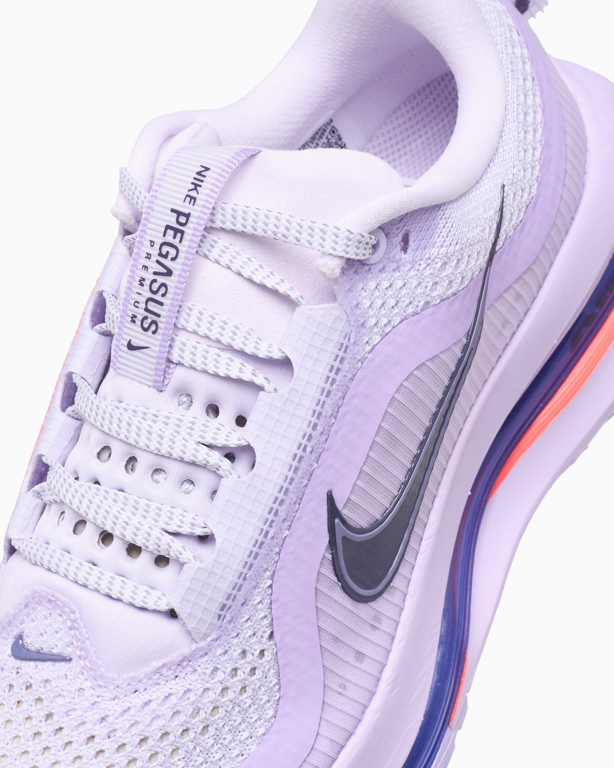 Sneakers Nike Women's Pegasus Premium - HQ2593-500