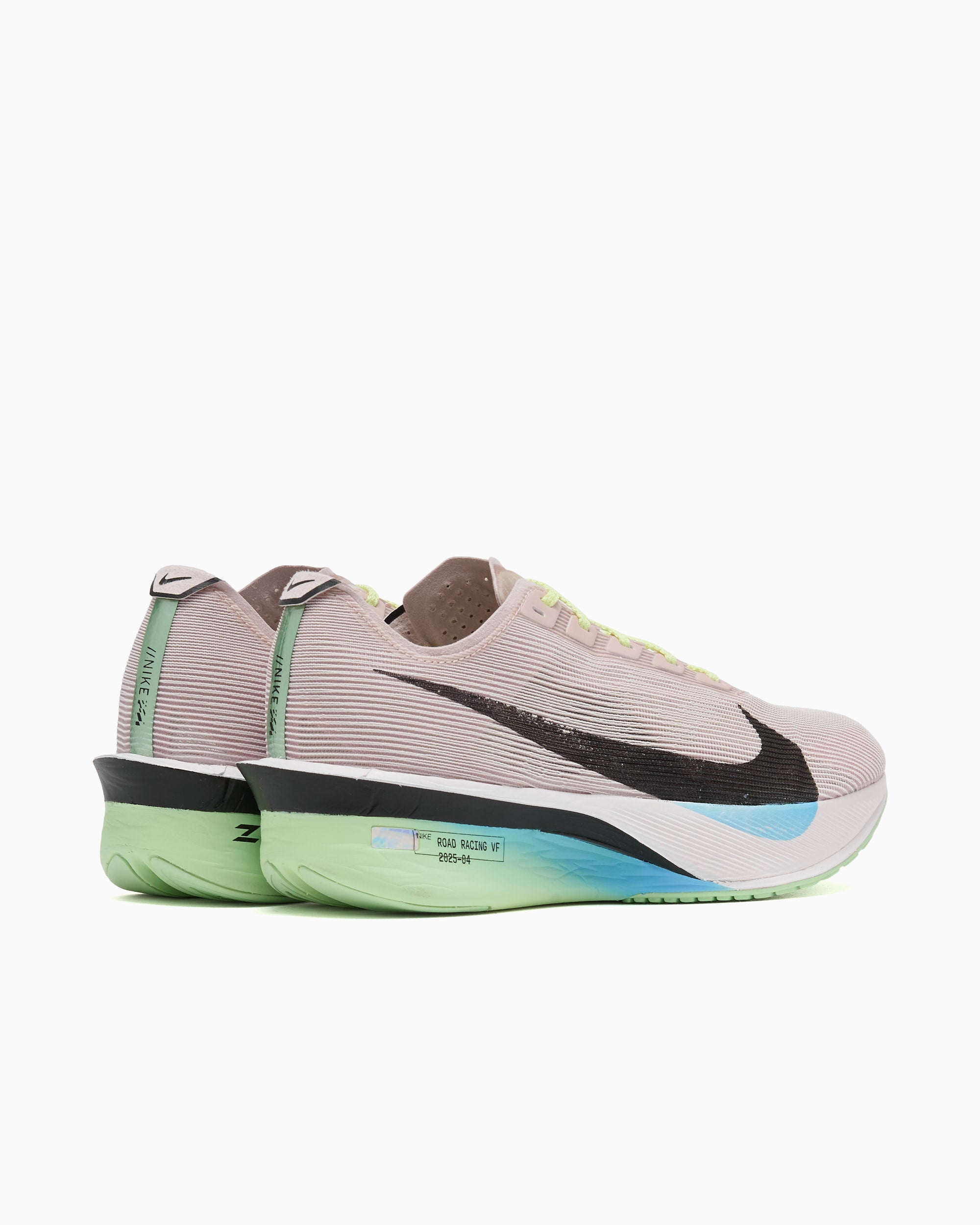 Sneakers Nike Women's ZoomX Vaporfly 4 - IH6277-602