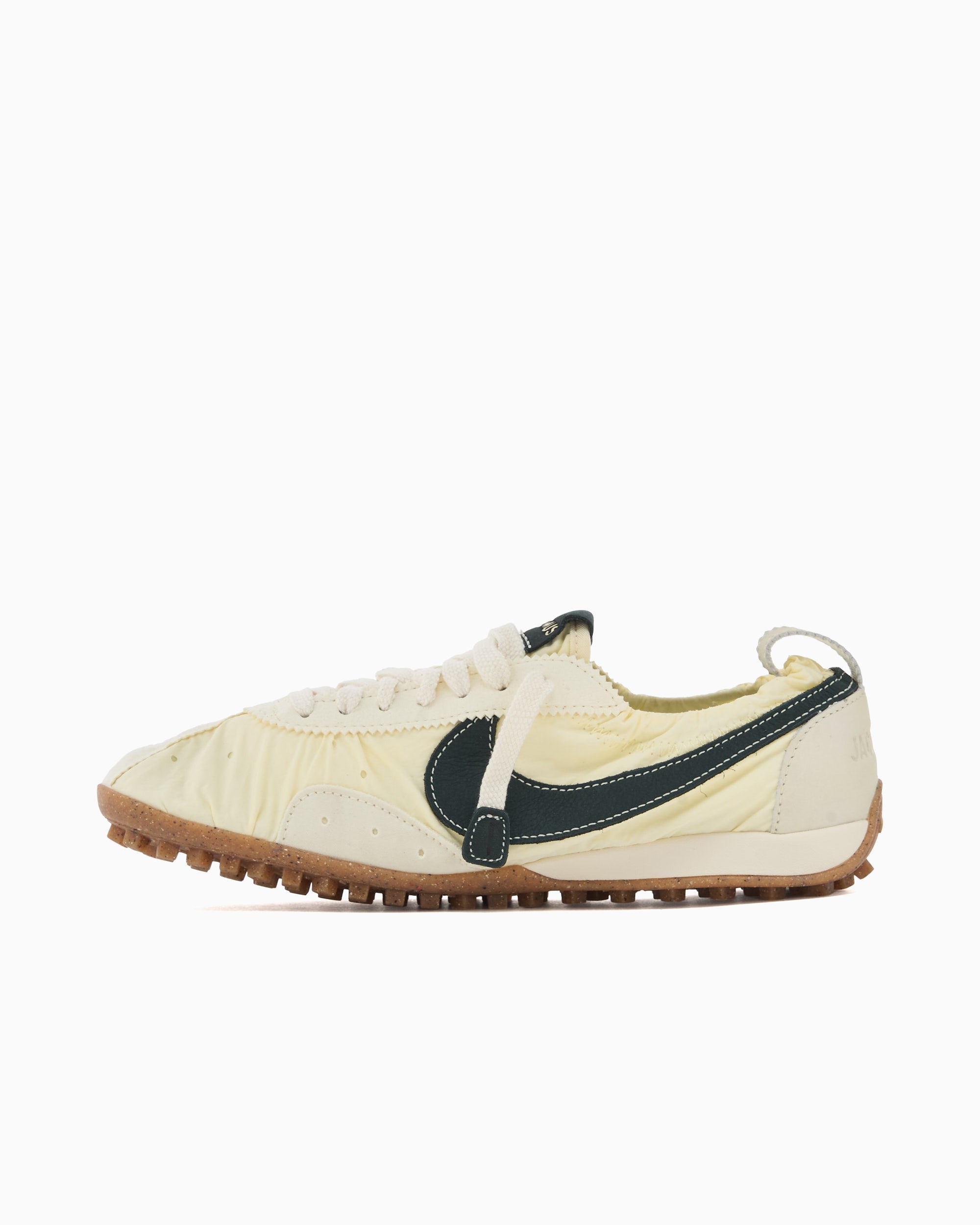 Sneakers Nike x Jacquemus Women's Moon Shoe "Alabaster" - HV8547-700