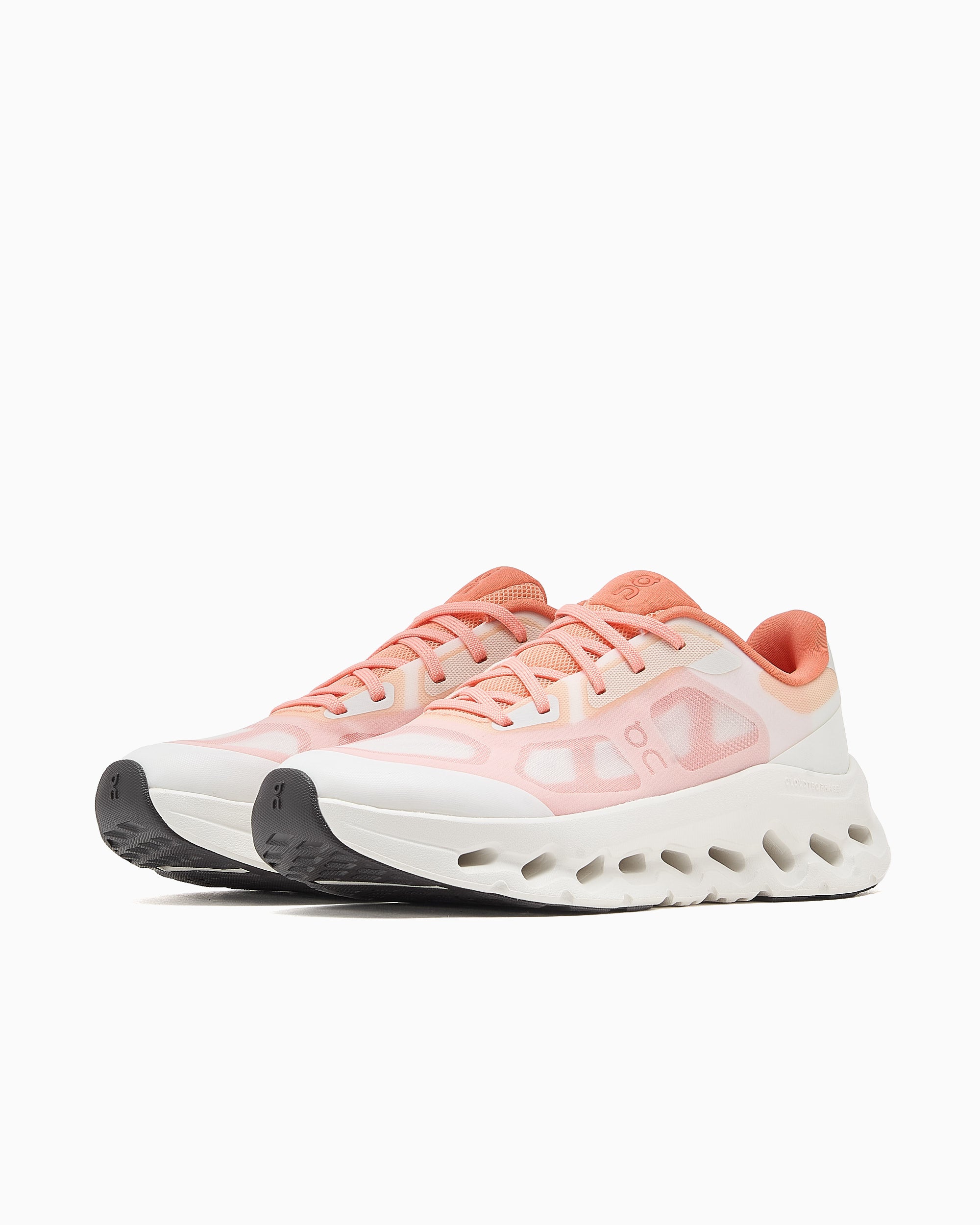 Sneakers On Women's Cloudtilt Remix - 3WG10244728