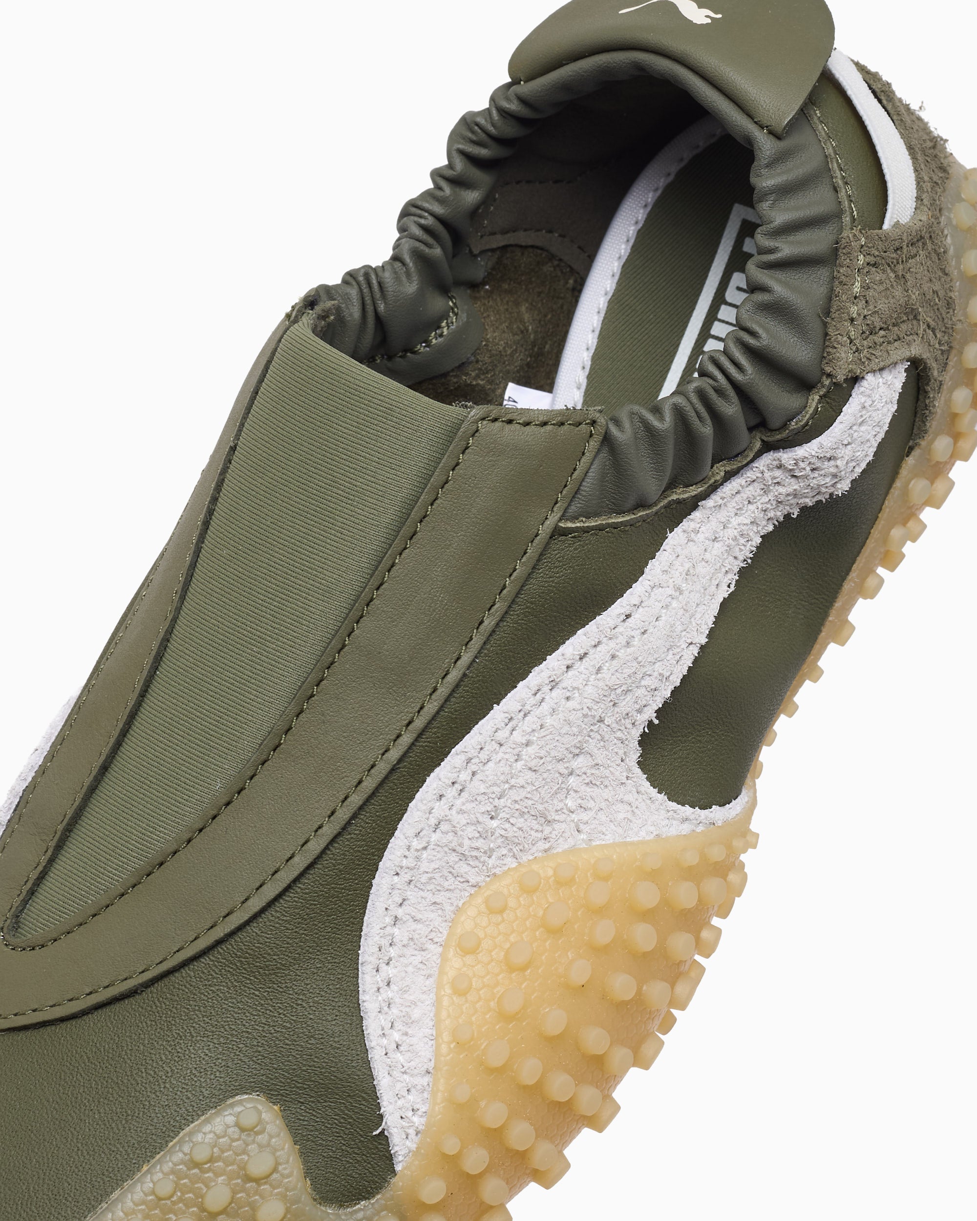 Sneakers Puma Women's Mostro Move - 405131-03