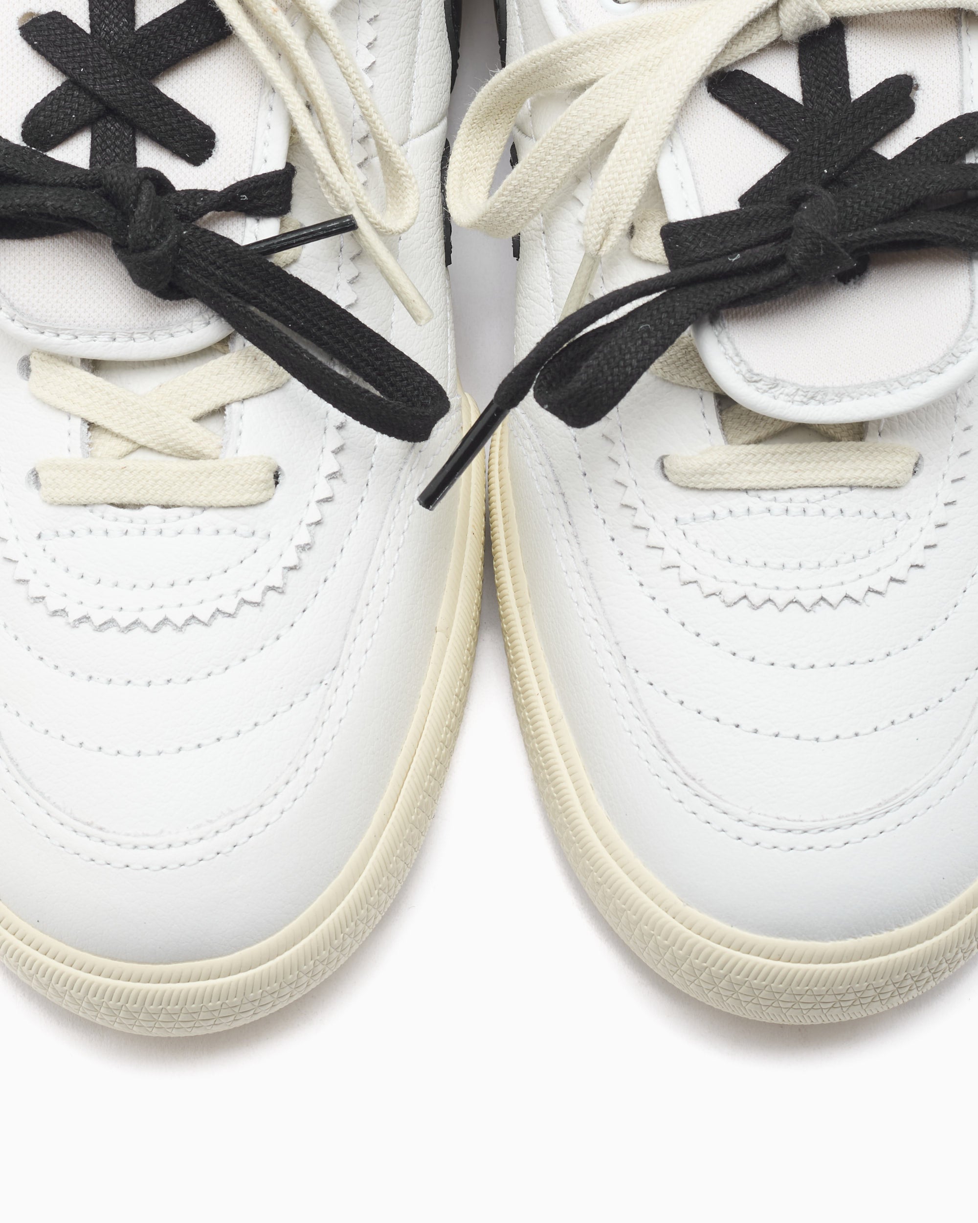 Sneakers Veja x Magliano Panenka - MG0221673B