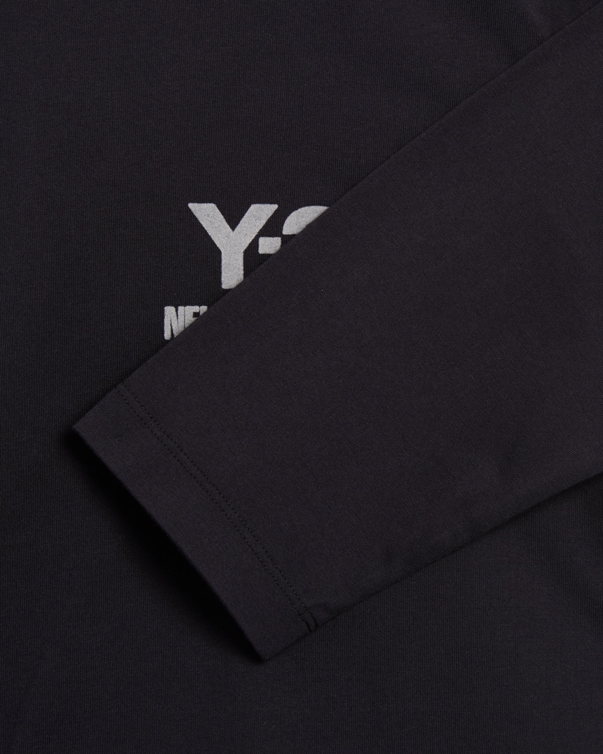 T-Shirts adidas Y-3 x Neighborhood Logo LS Long-Sleeved Relaxed Men's T-Shirt - JW7001
