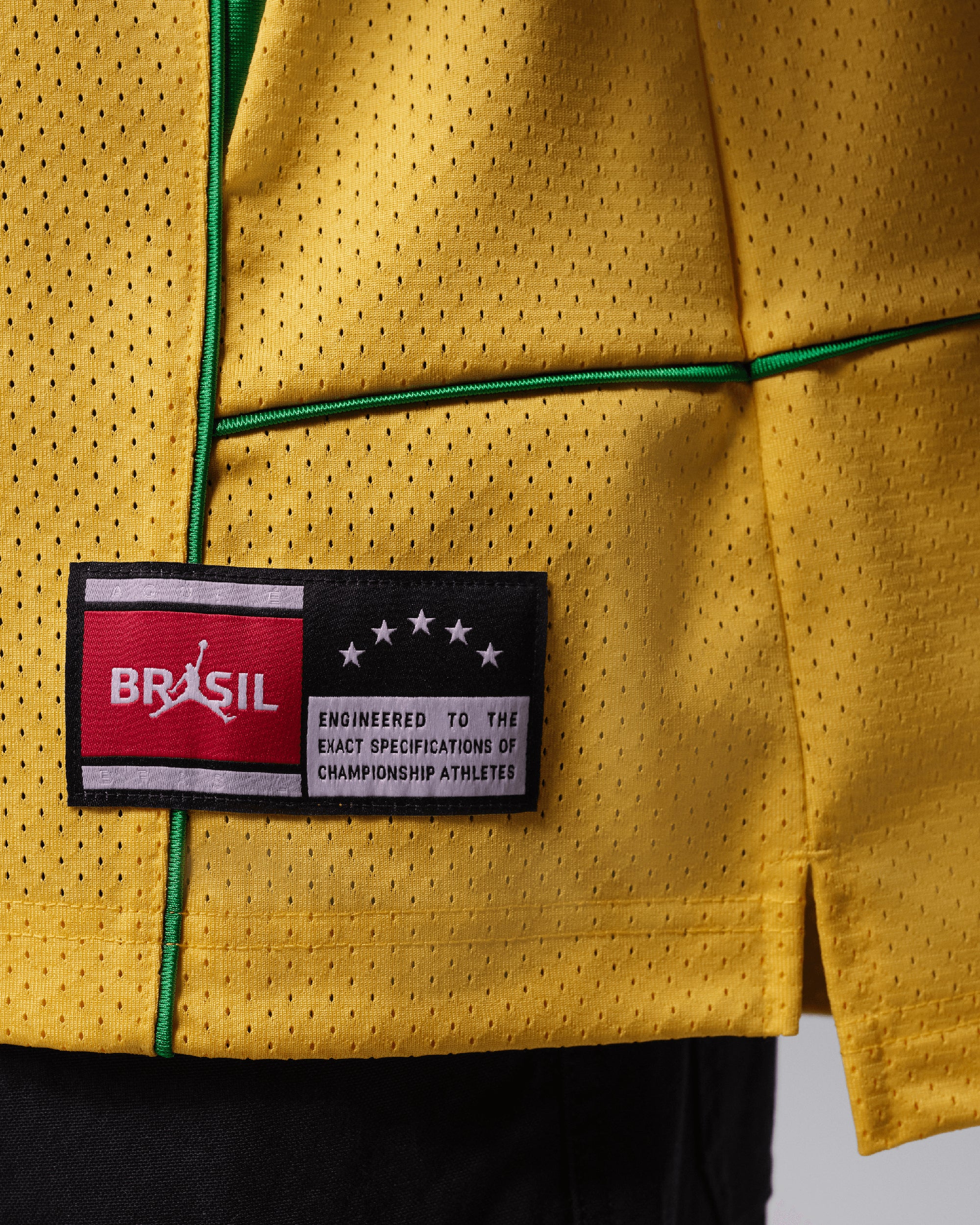 T-Shirts Jordan Brasil Logo Relaxed Men's Jersey T-Shirt - II5378-741