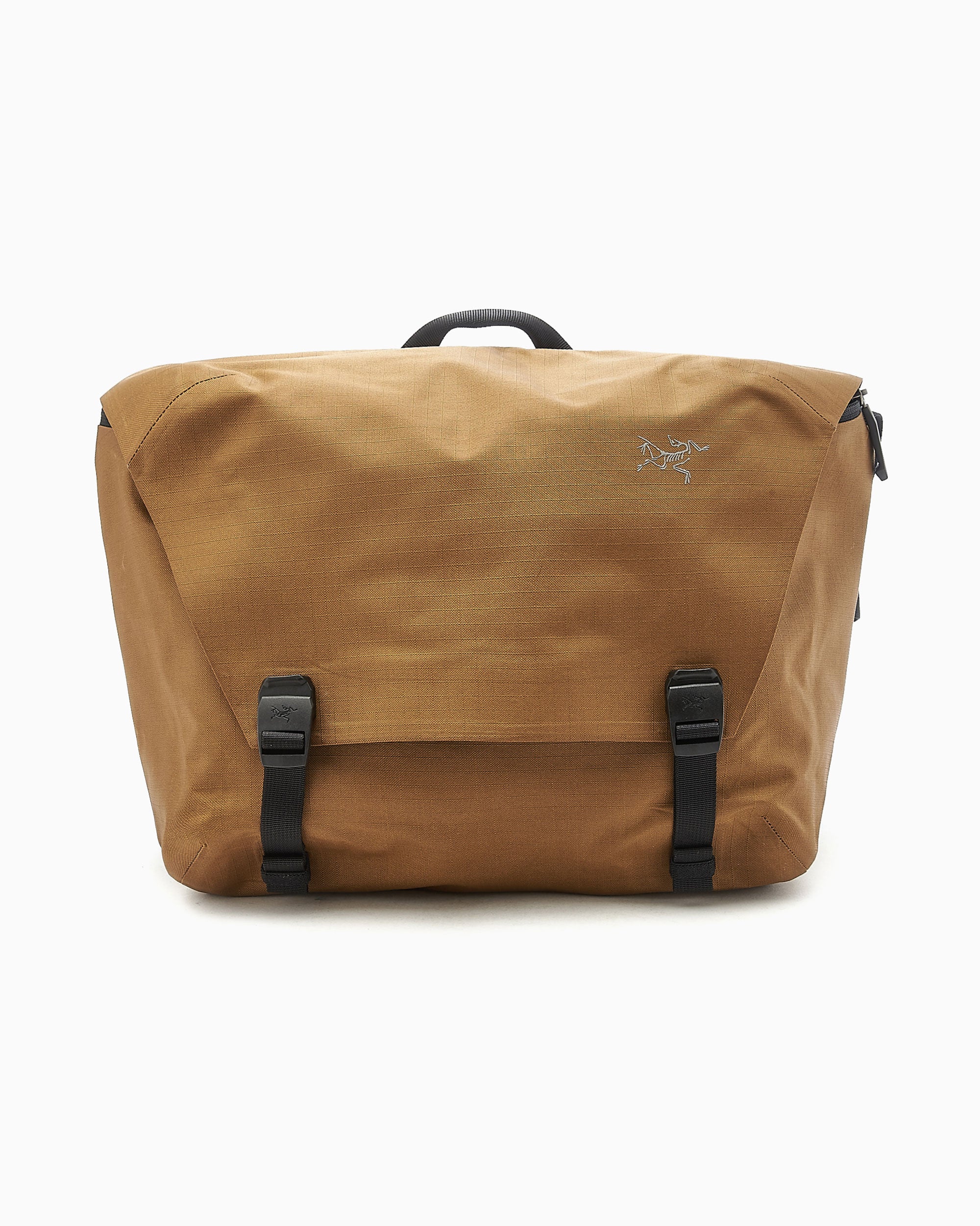 backpacks-and-suitcases-