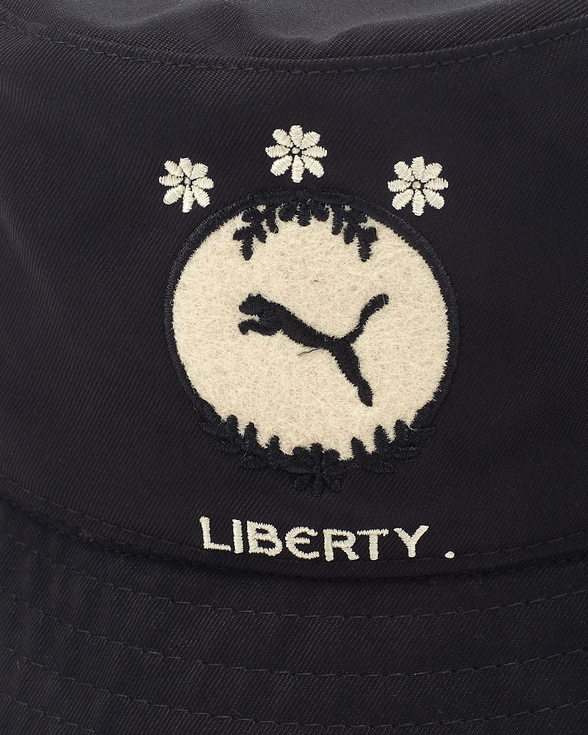 Beanies & Hats Puma x LIBERTY Reversible Unisex Bucket Hat - 023835-01