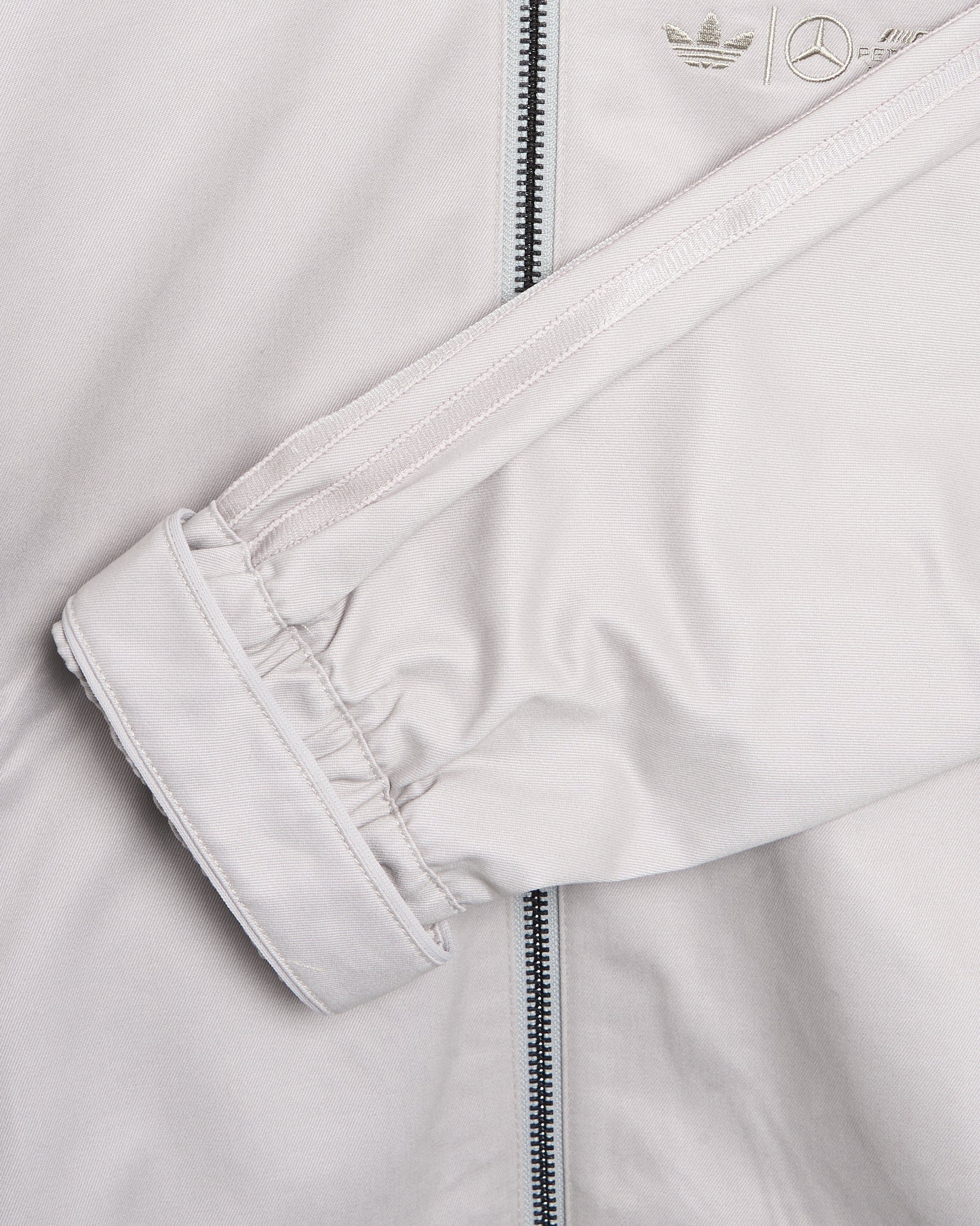 Jackets Coats adidas Originals x Bad Bunny x Mercedes AMG Petronas Racing Logo Relaxed Men's Light Jacket - KD7594