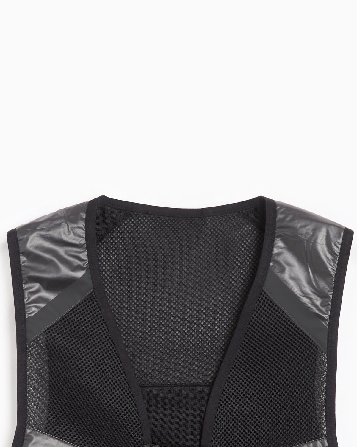 Jackets Coats Mizuno x Han Kjøbenhavn Tech Running Slim Men's Vest - D2EED106-09