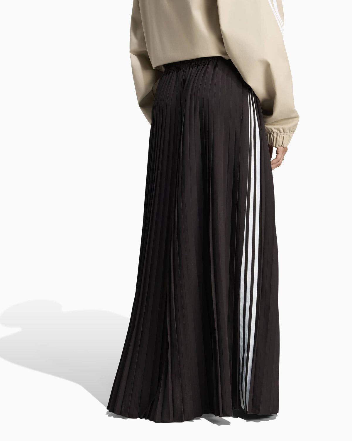 Pants adidas Originals Pleated Relaxed Women's Sweatpants - LG3943