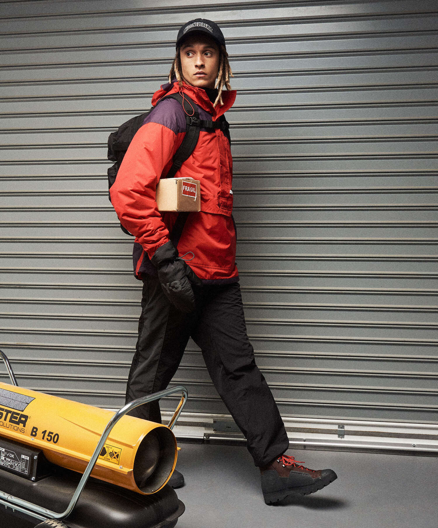 Pants MISBHV Black On Black Nylon Men's Pants Men's Pants - 120M203