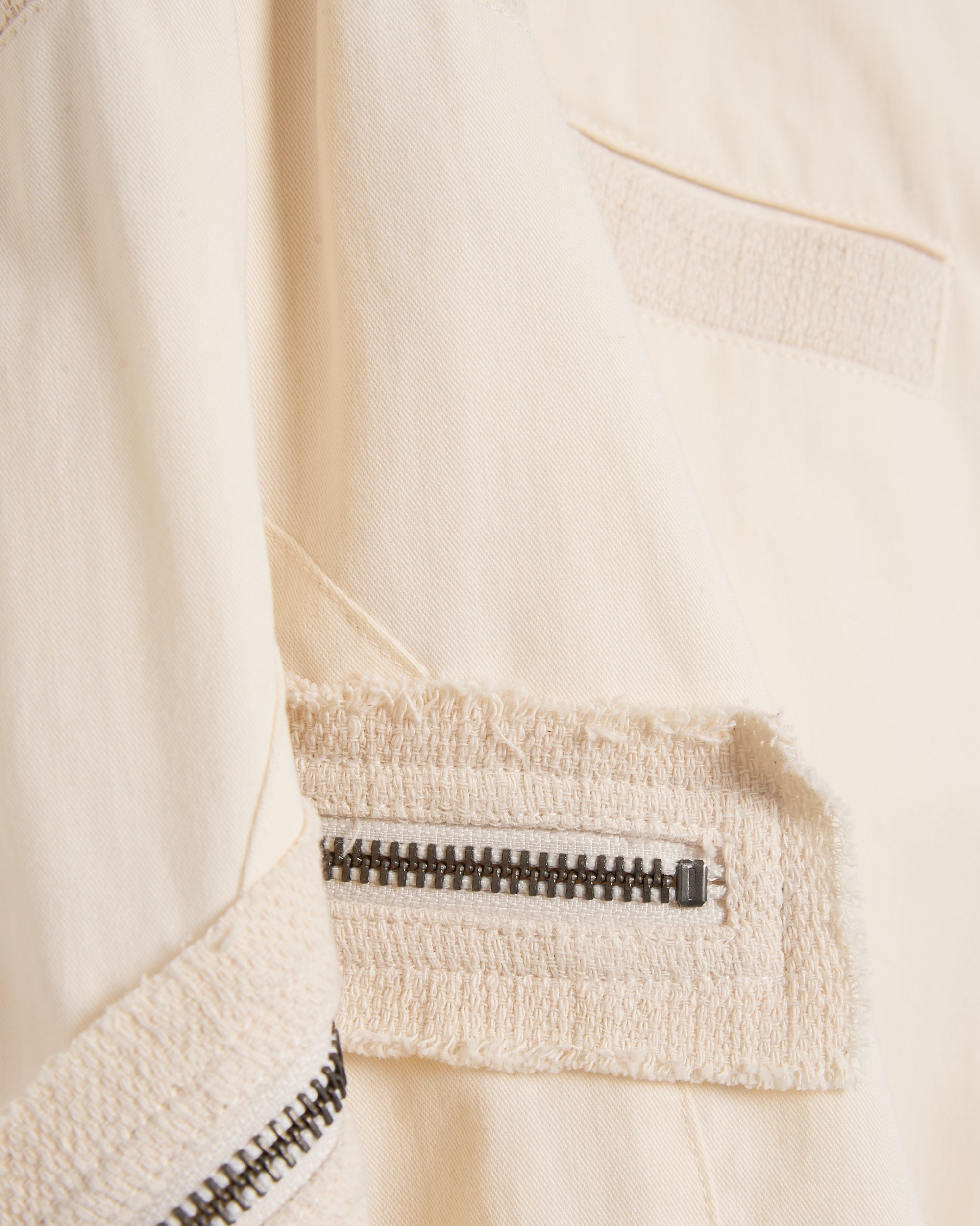 Pants SAN SAN GEAR Affine Curve Relaxed Men's Cargo Pants - SG2503PT11-IVORY