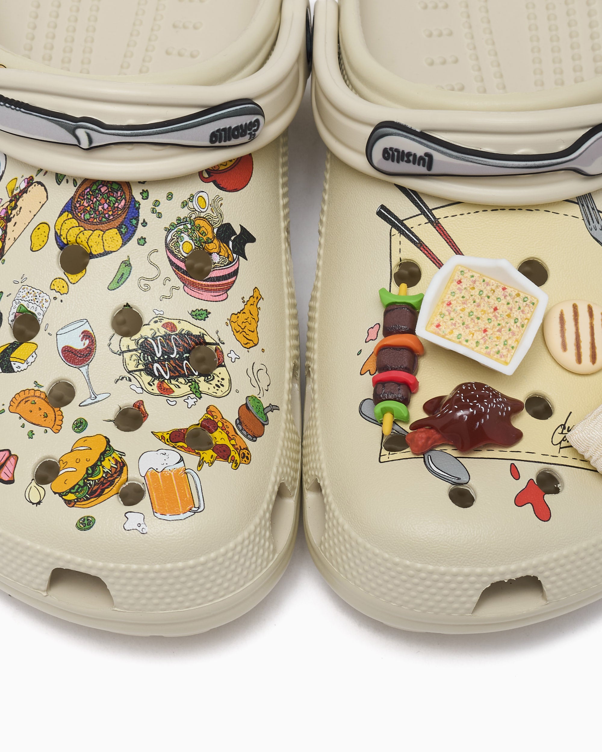 Sandals Crocs x Luisito Comunica Classic Clog 2 U - 211112-2Y2