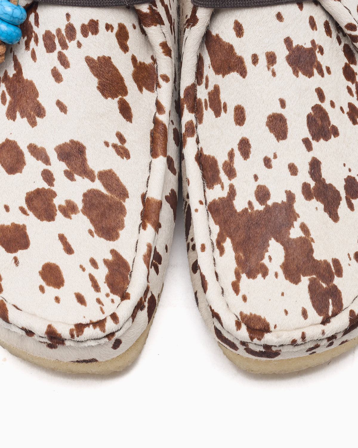 Shoes Clarks x Blanch Yu Wallabee "Cow Print" Men's Shoes - 26327520