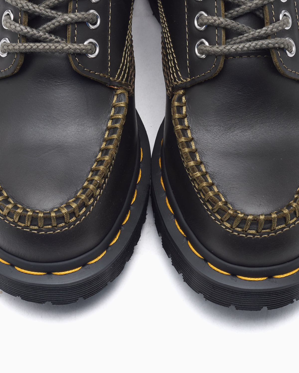 Shoes Dr. Martens Lowell Moc Mayhem Unisex Shoes - 43321300