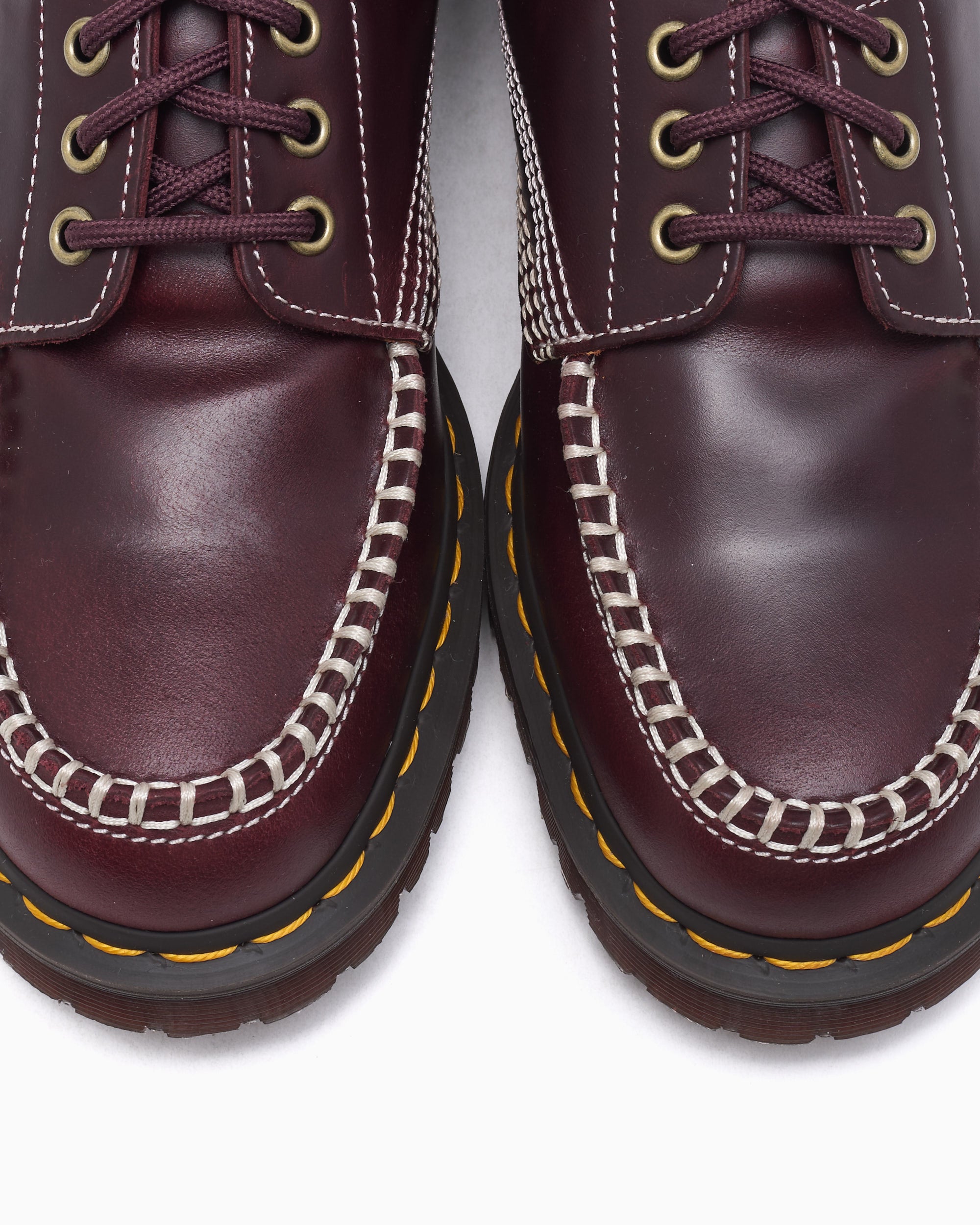 Shoes Dr. Martens Lowell Moc Unisex Shoes - 31817600