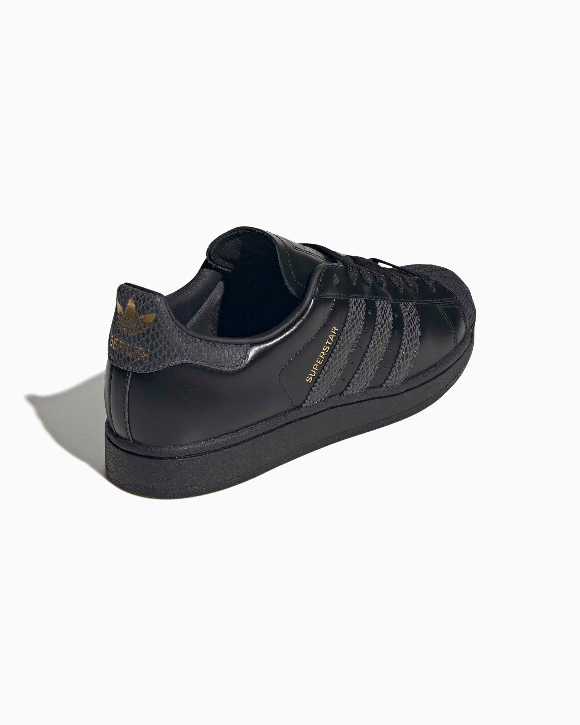 Sneakers adidas Originals Superstar II "Berlin" - LB5476