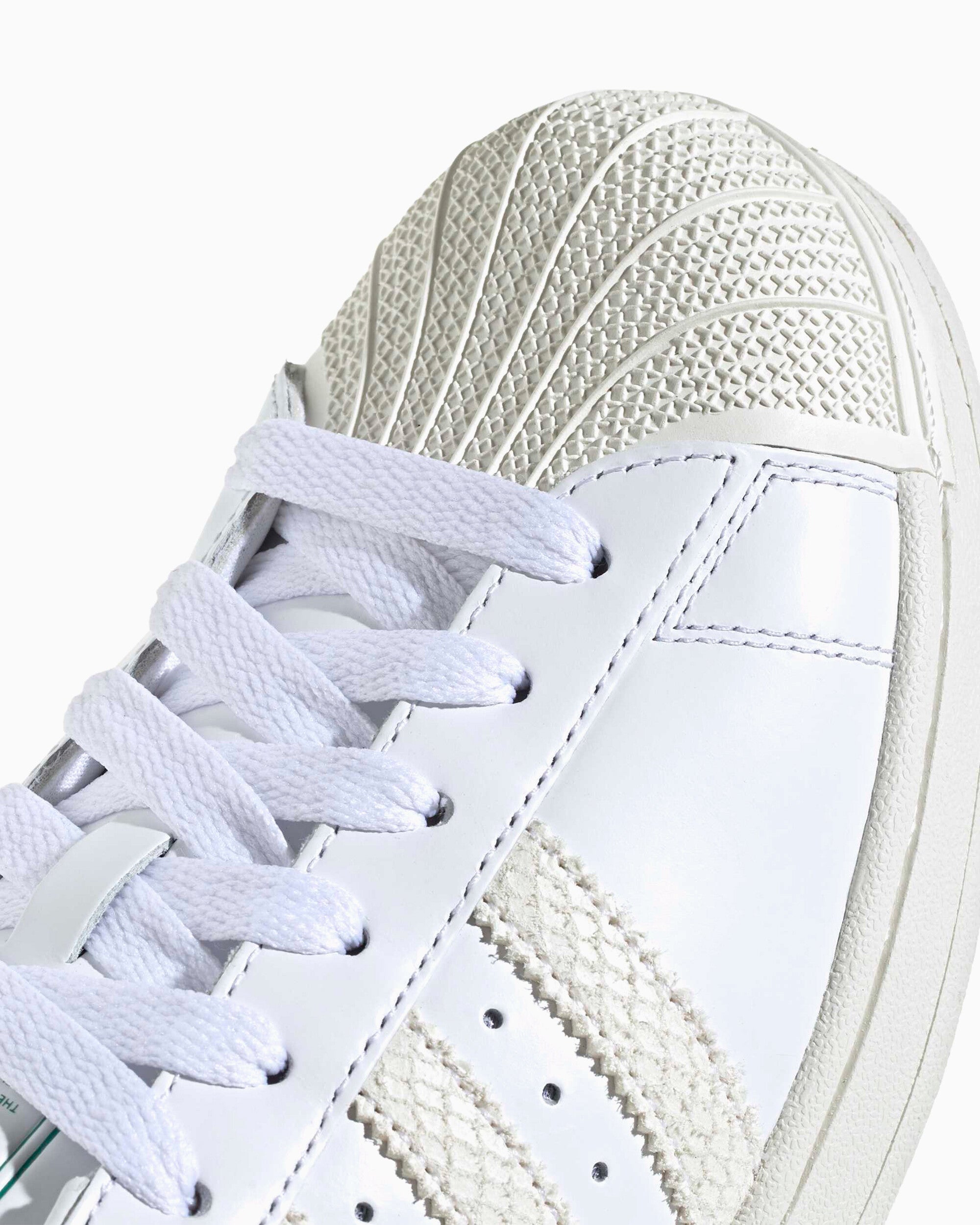 Sneakers adidas Originals Superstar II "LIiverpool" - LB5478