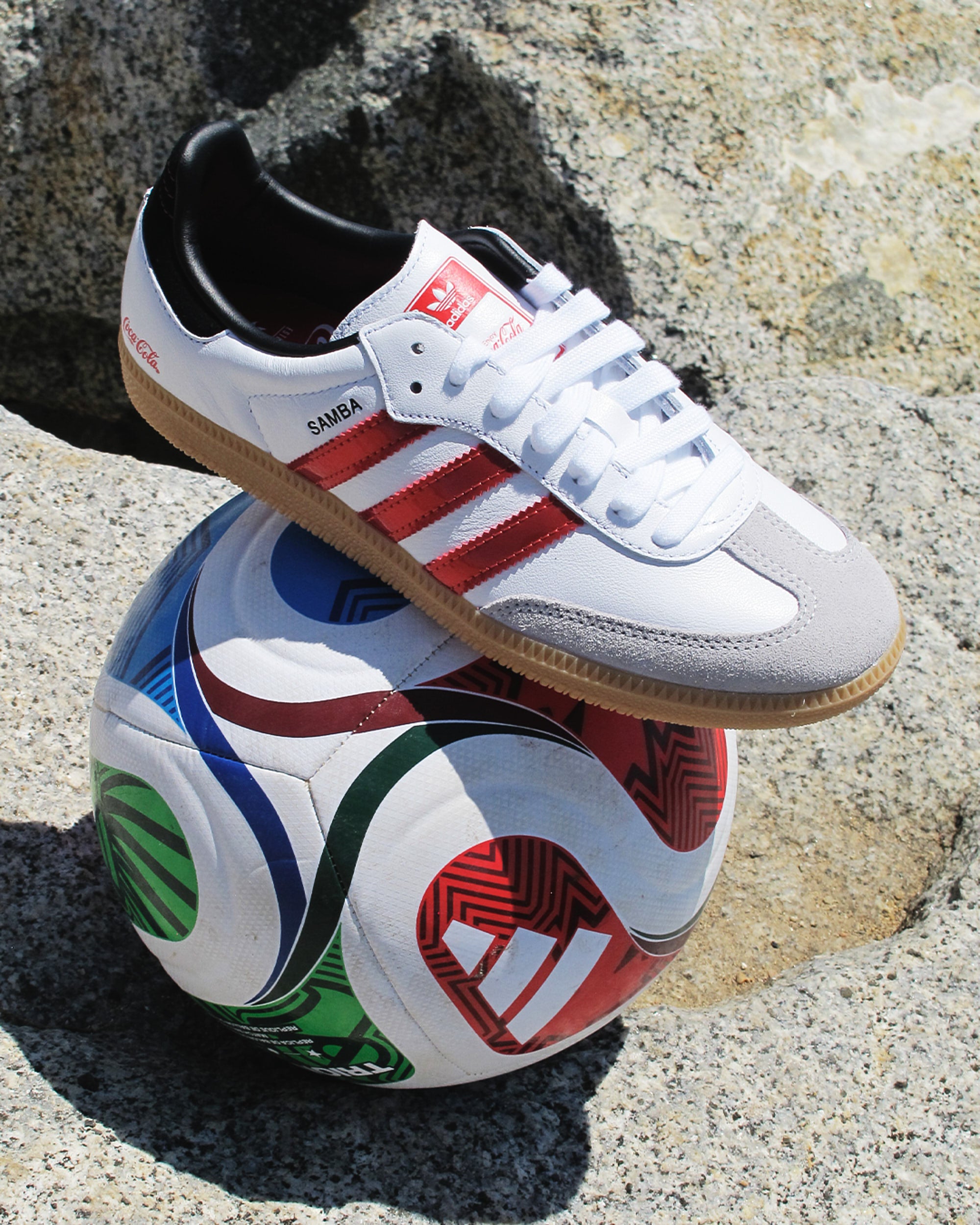 Sneakers adidas Originals x Coca-Cola Samba OG - KH6879