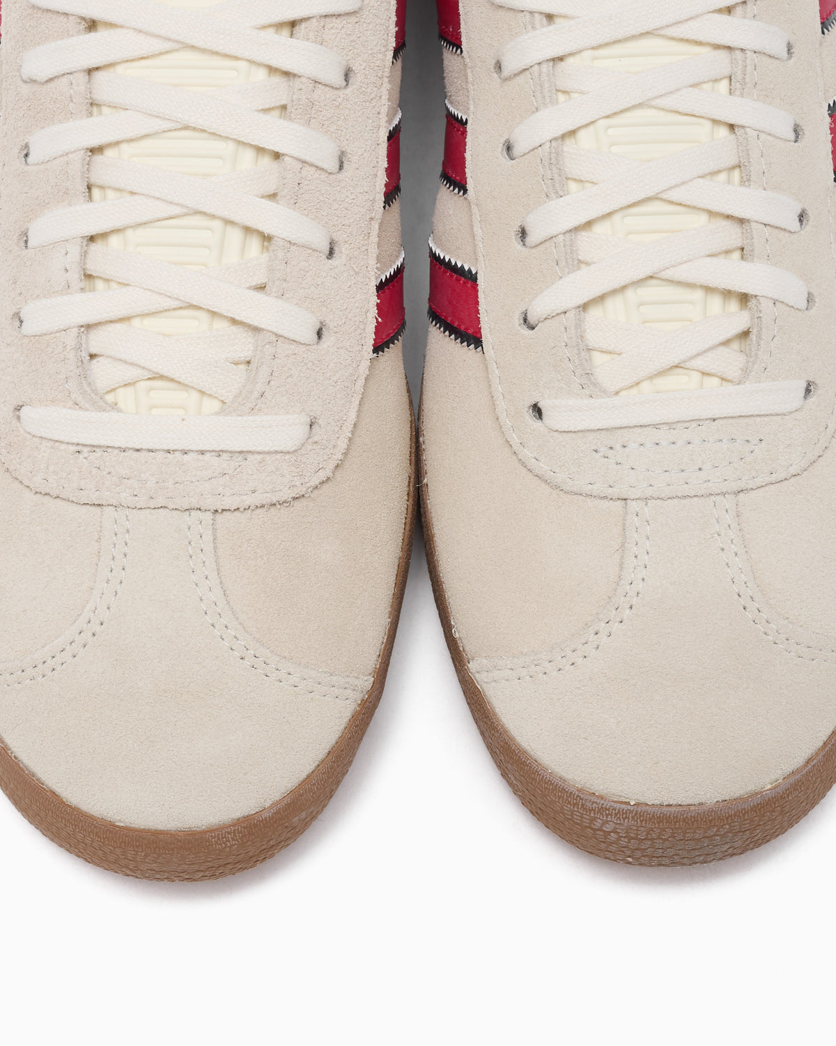 Sneakers adidas Originals x Manchester United Gazelle Terrace - JS3040